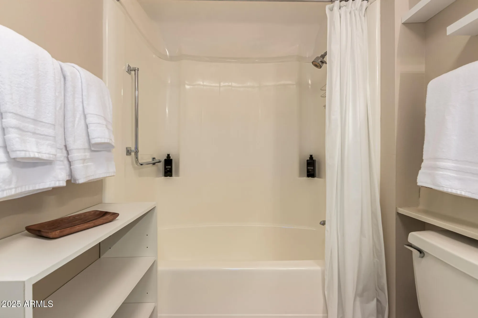 Property Slideshow image 14 of 43 | 10913 w coggins dr, Sun City, AZ, 85351