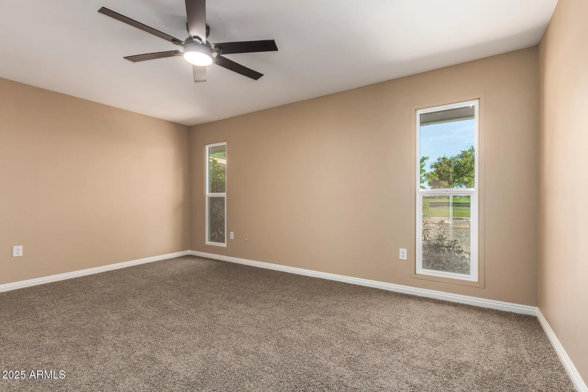 Property Slideshow image 14 of 29 | 19229 n welk dr, Sun City, AZ, 85373