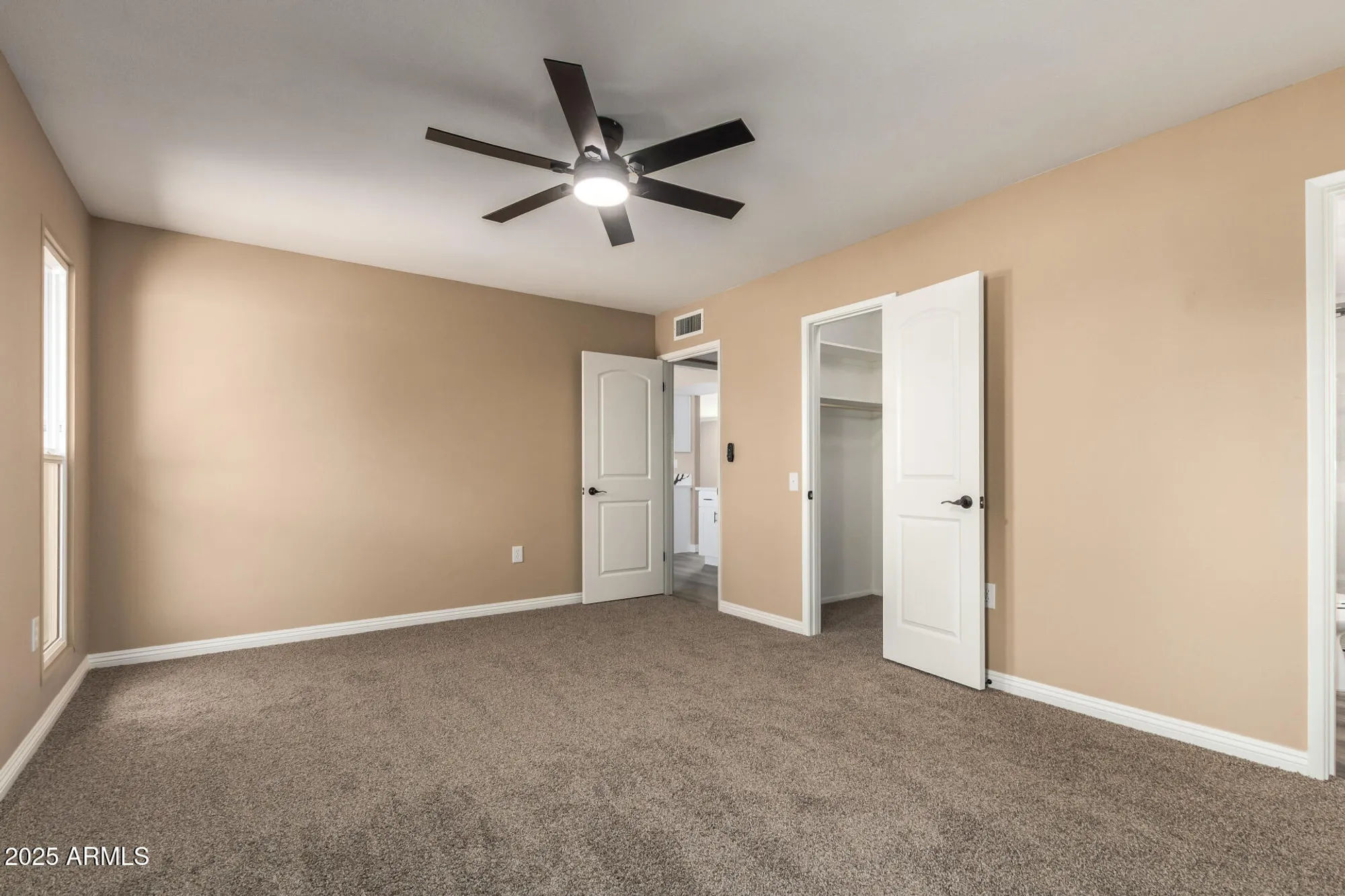 Property Slideshow image 15 of 29 | 19229 n welk dr, Sun City, AZ, 85373