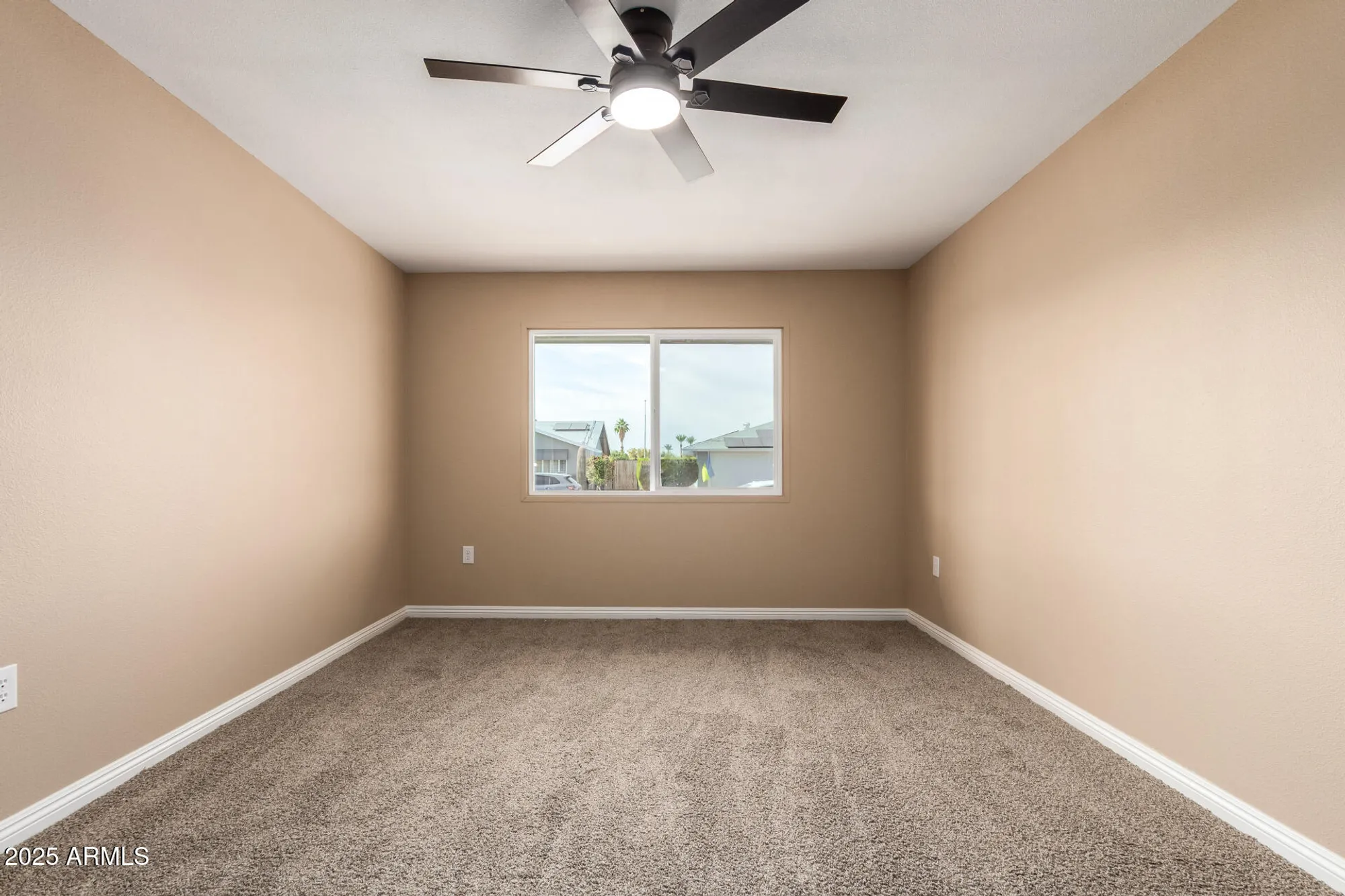 Property Slideshow image 21 of 29 | 19229 n welk dr, Sun City, AZ, 85373