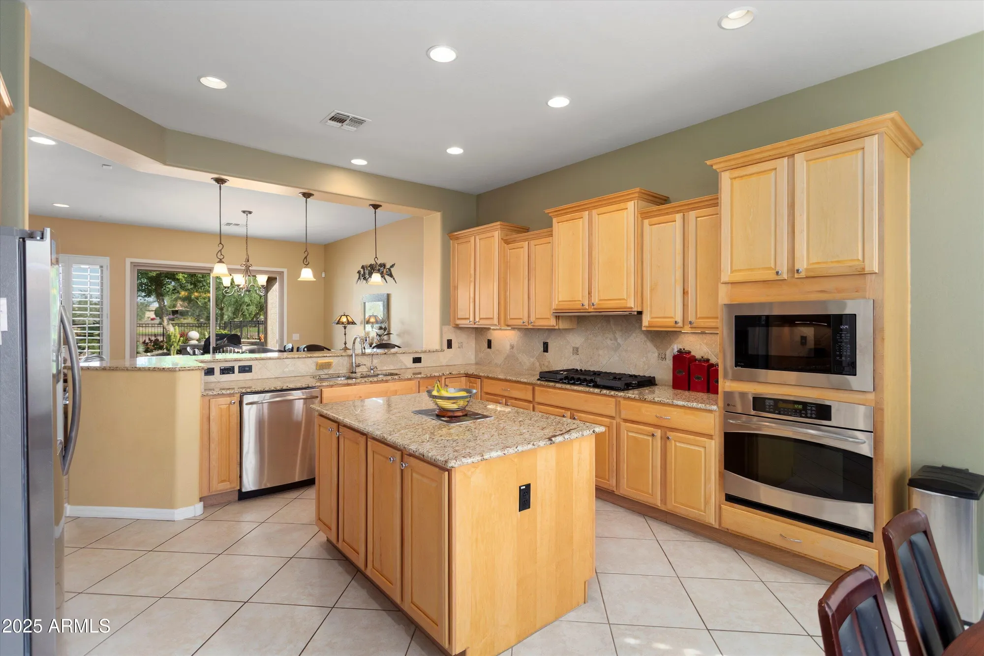 Property Slideshow image 17 of 55 | 27268 w wahalla ln, Buckeye, AZ, 85396