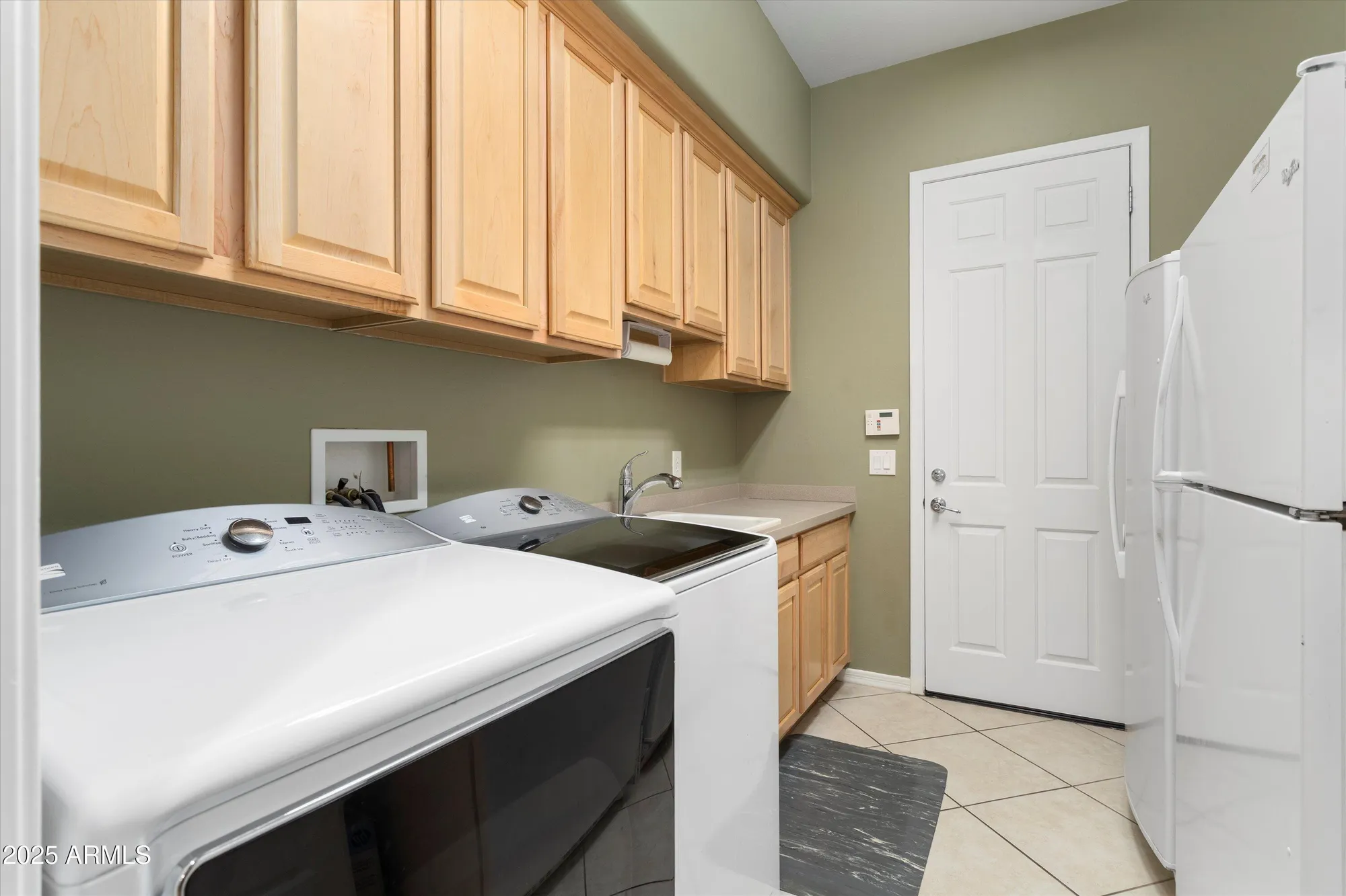 Property Slideshow image 31 of 55 | 27268 w wahalla ln, Buckeye, AZ, 85396