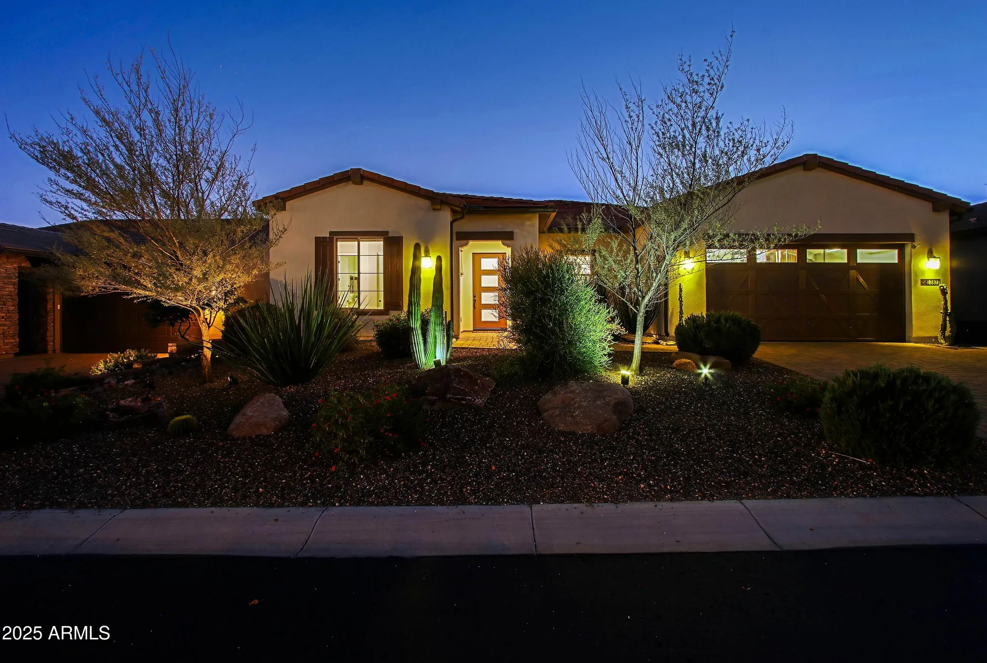 Property Slideshow image 3 of 64 | 17877 e slide rock dr, Rio Verde, AZ, 85263