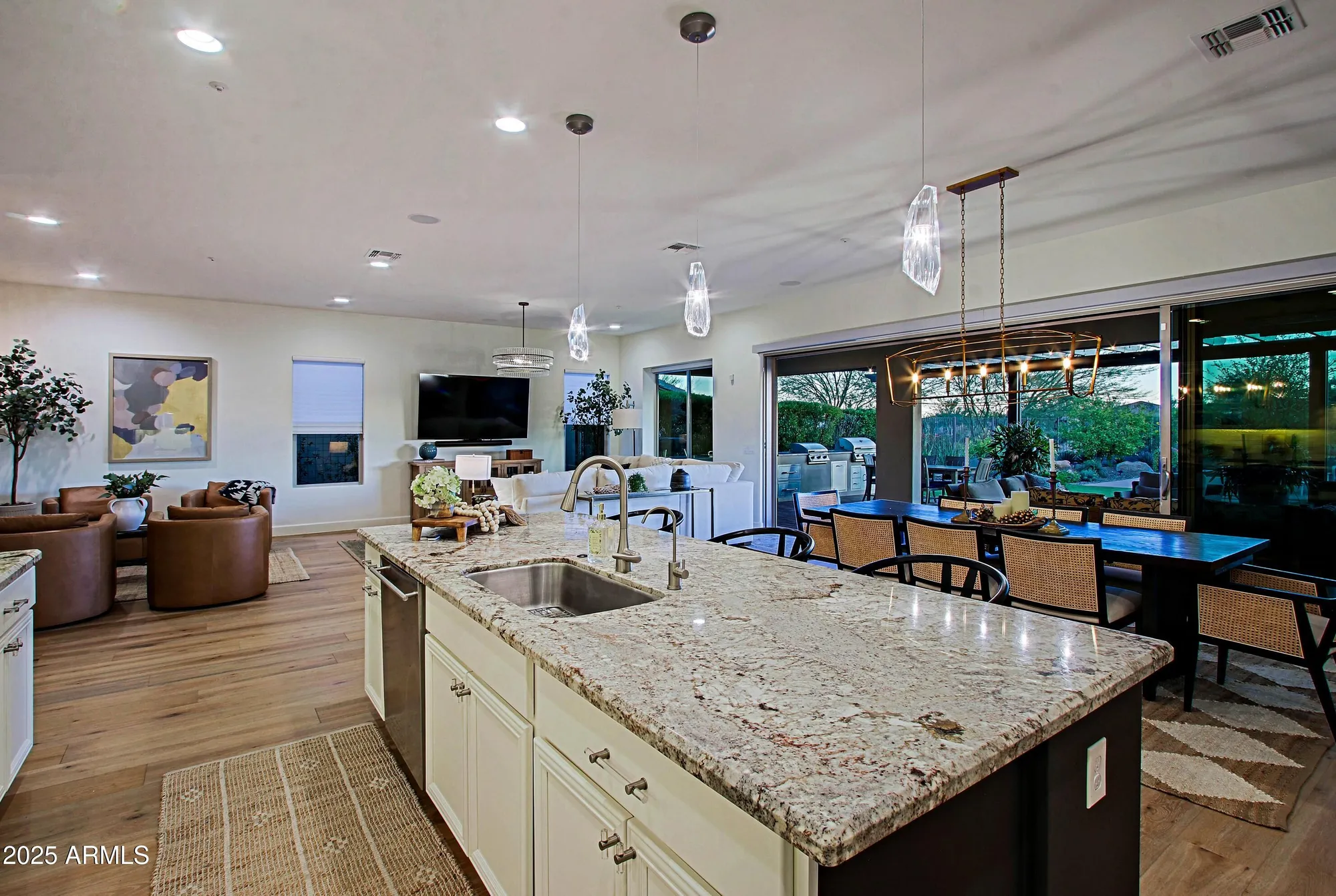 Property Slideshow image 19 of 64 | 17877 e slide rock dr, Rio Verde, AZ, 85263