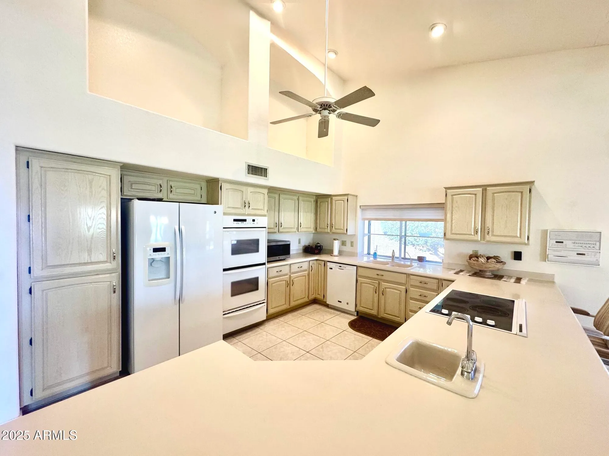 Property Slideshow image 6 of 48 | 11014 e flintlock ct, Sun Lakes, AZ, 85248