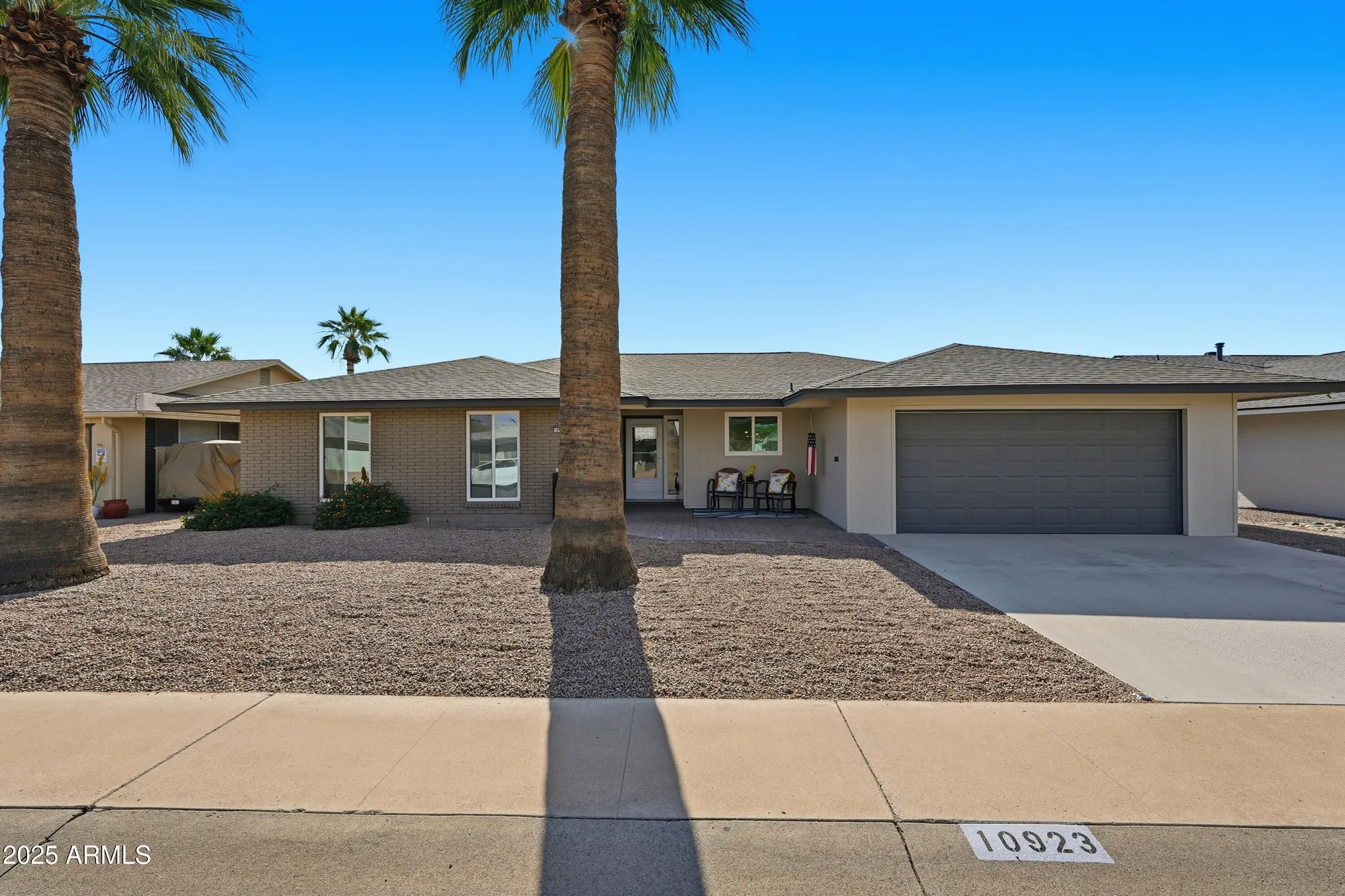 Property Slideshow image 1 of 41 | 10923 w meade dr, Sun City, AZ, 85351
