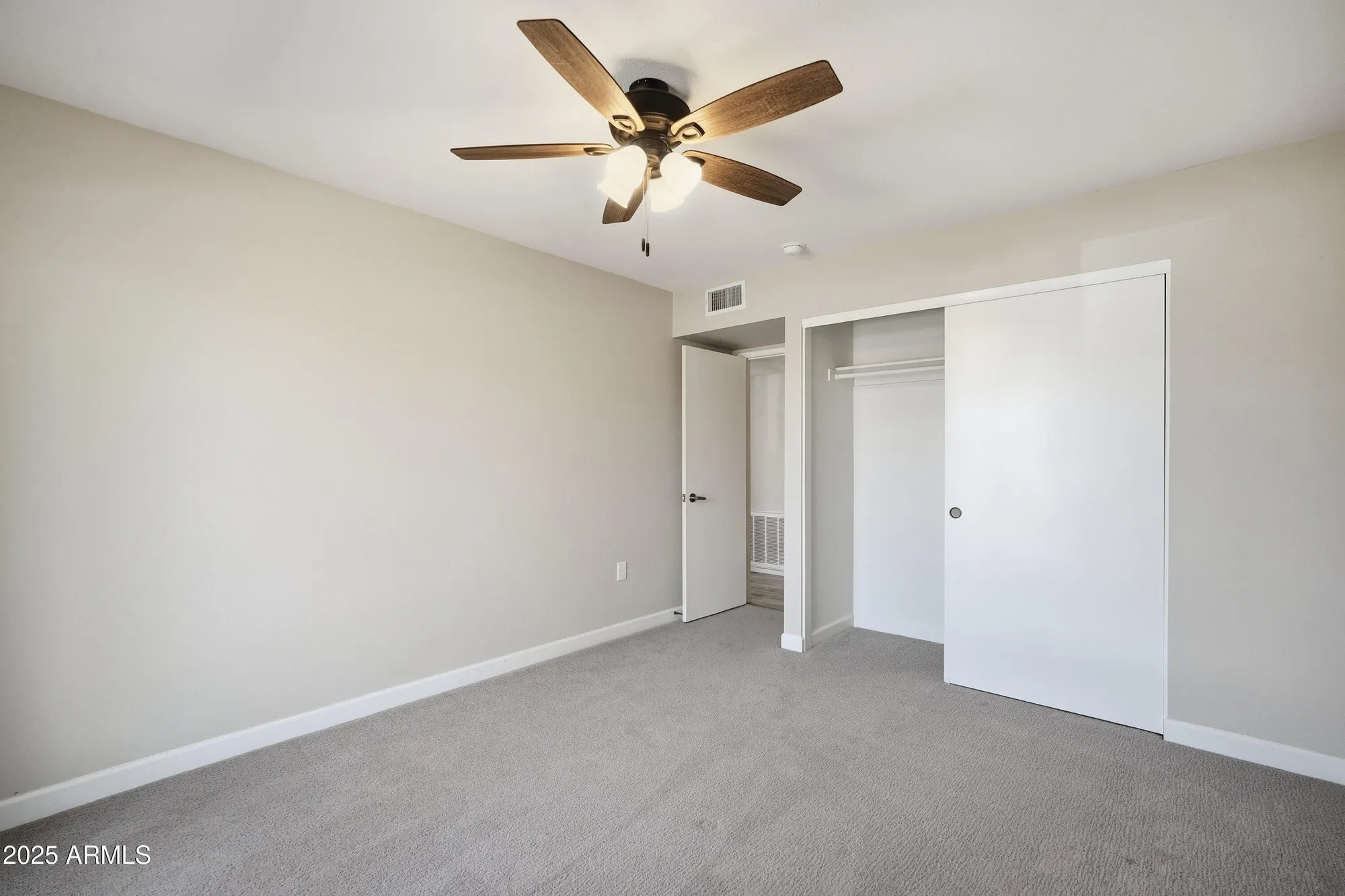 Property Slideshow image 28 of 41 | 10923 w meade dr, Sun City, AZ, 85351