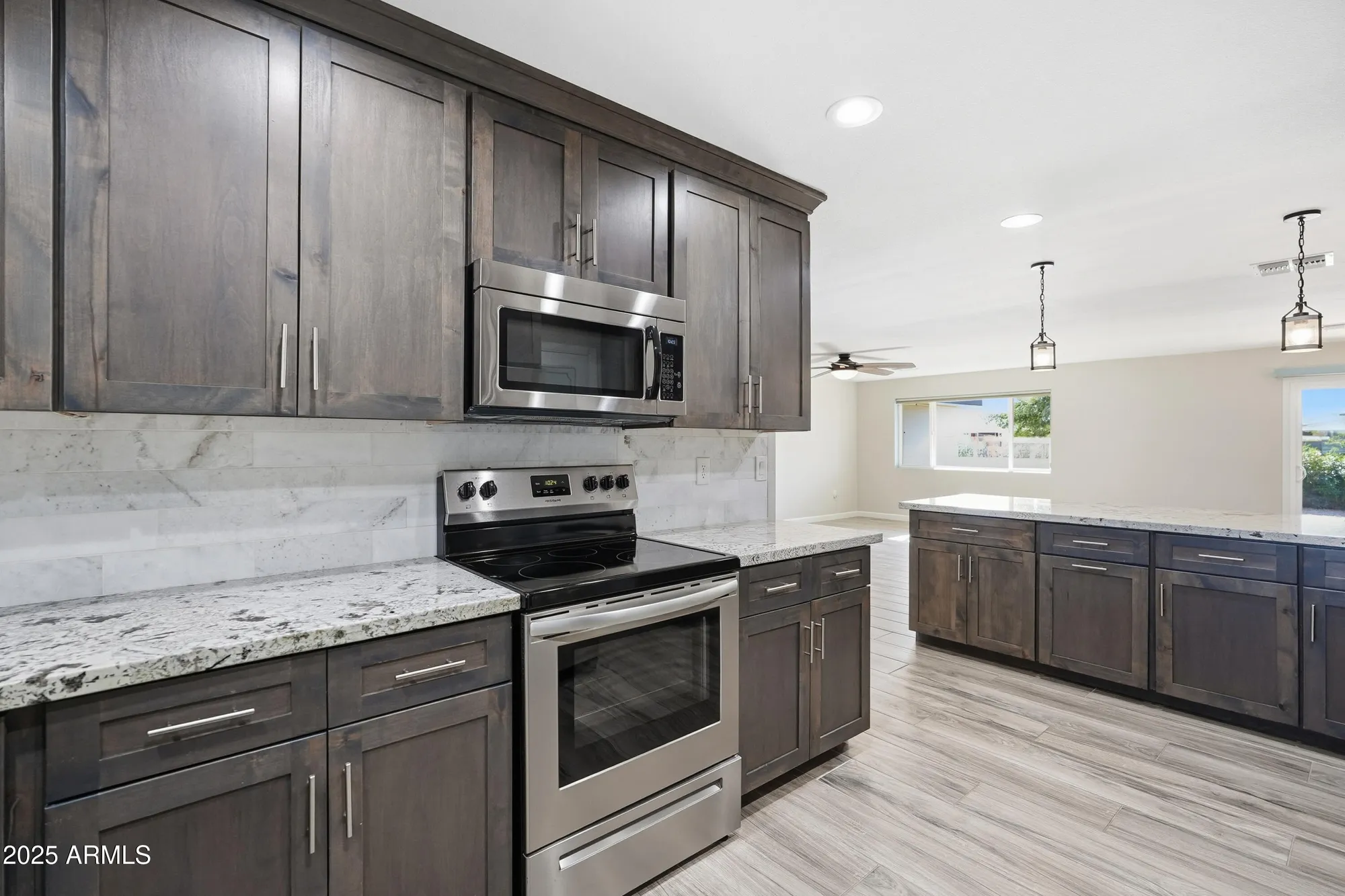 Property Slideshow image 7 of 41 | 10923 w meade dr, Sun City, AZ, 85351