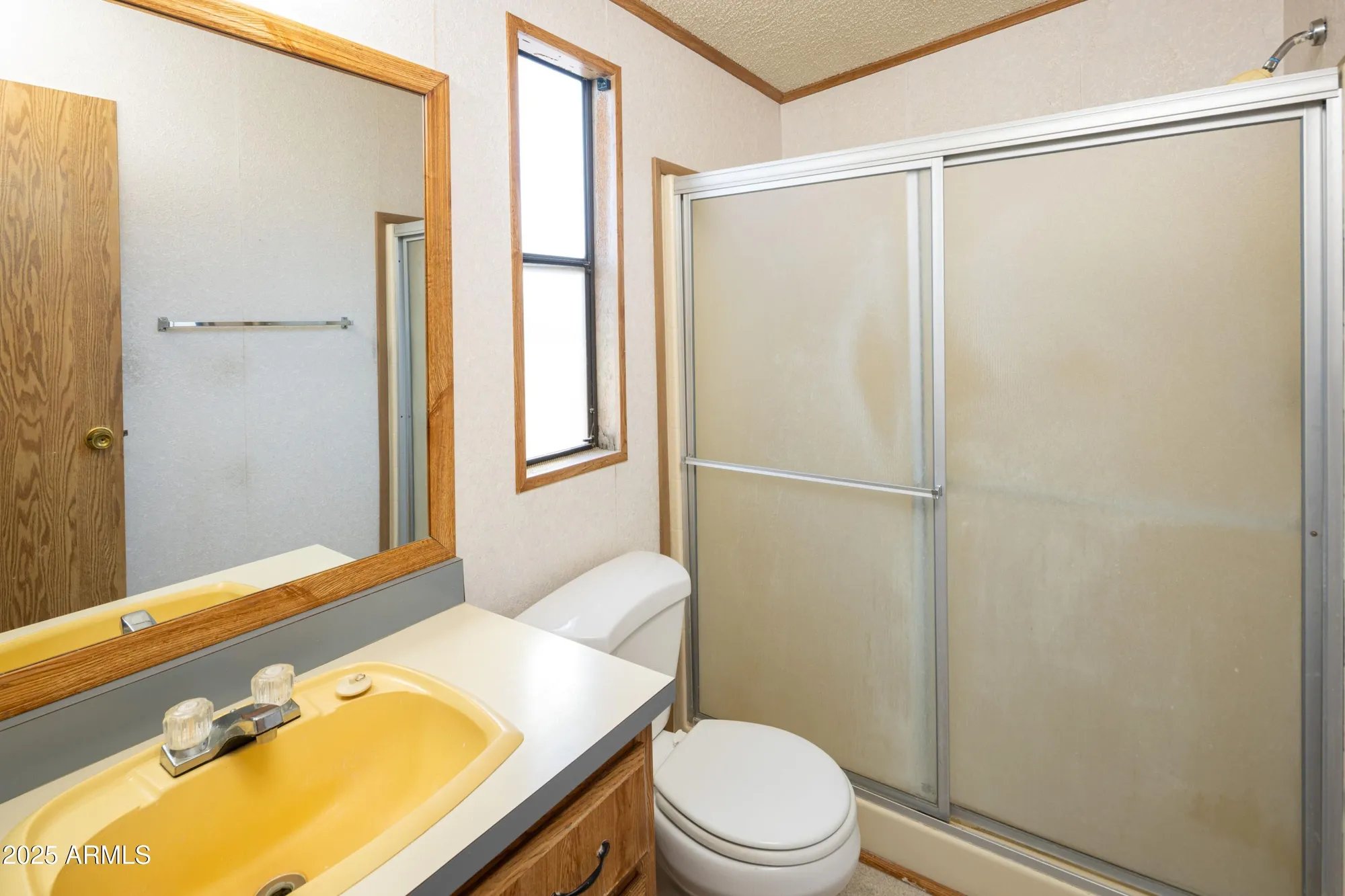 Property Slideshow image 9 of 19 | 1863 e torrey pines ln, Chandler, AZ, 85249