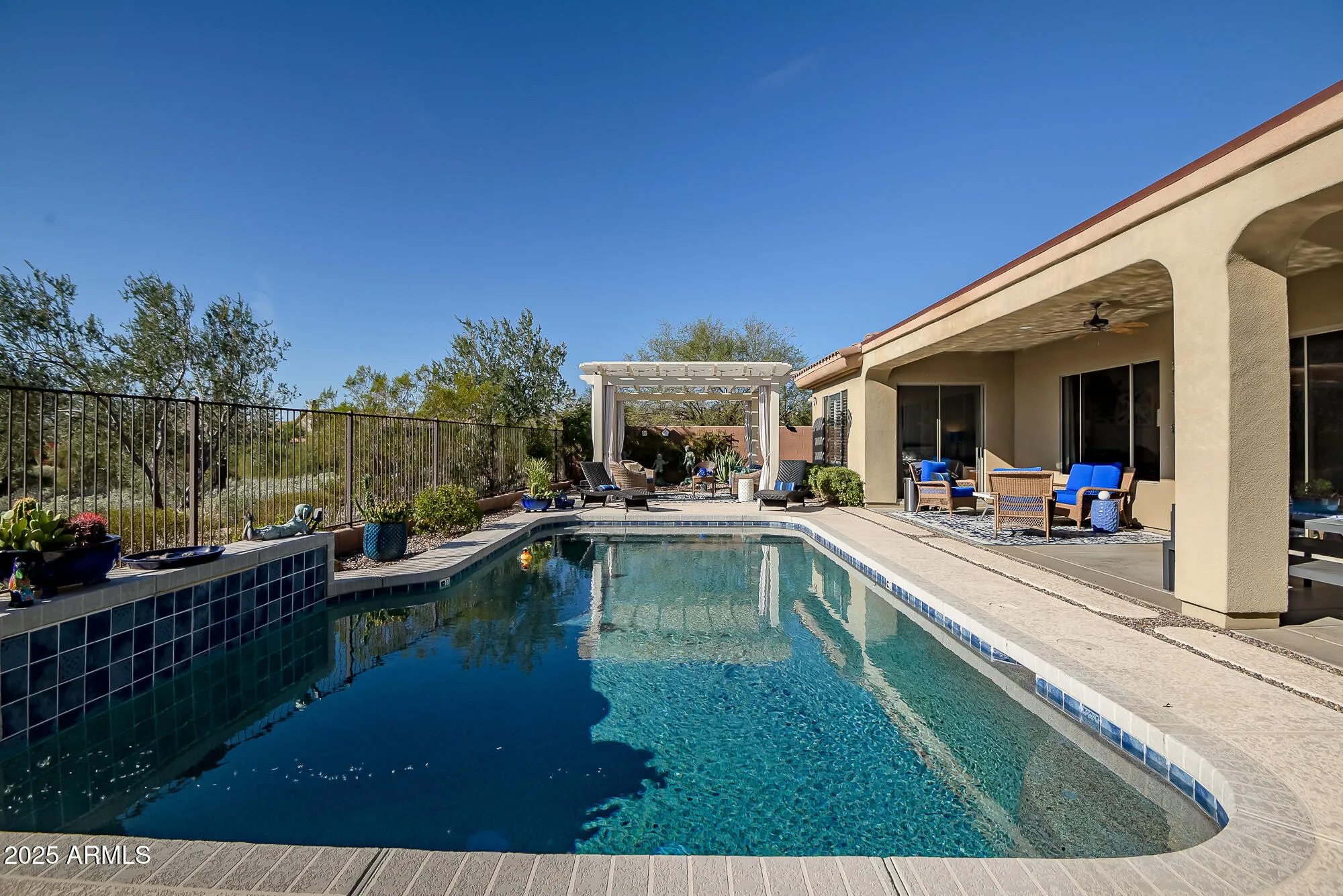 Property Slideshow image 30 of 38 | 41716 n laurel valley way, Anthem, AZ, 85086