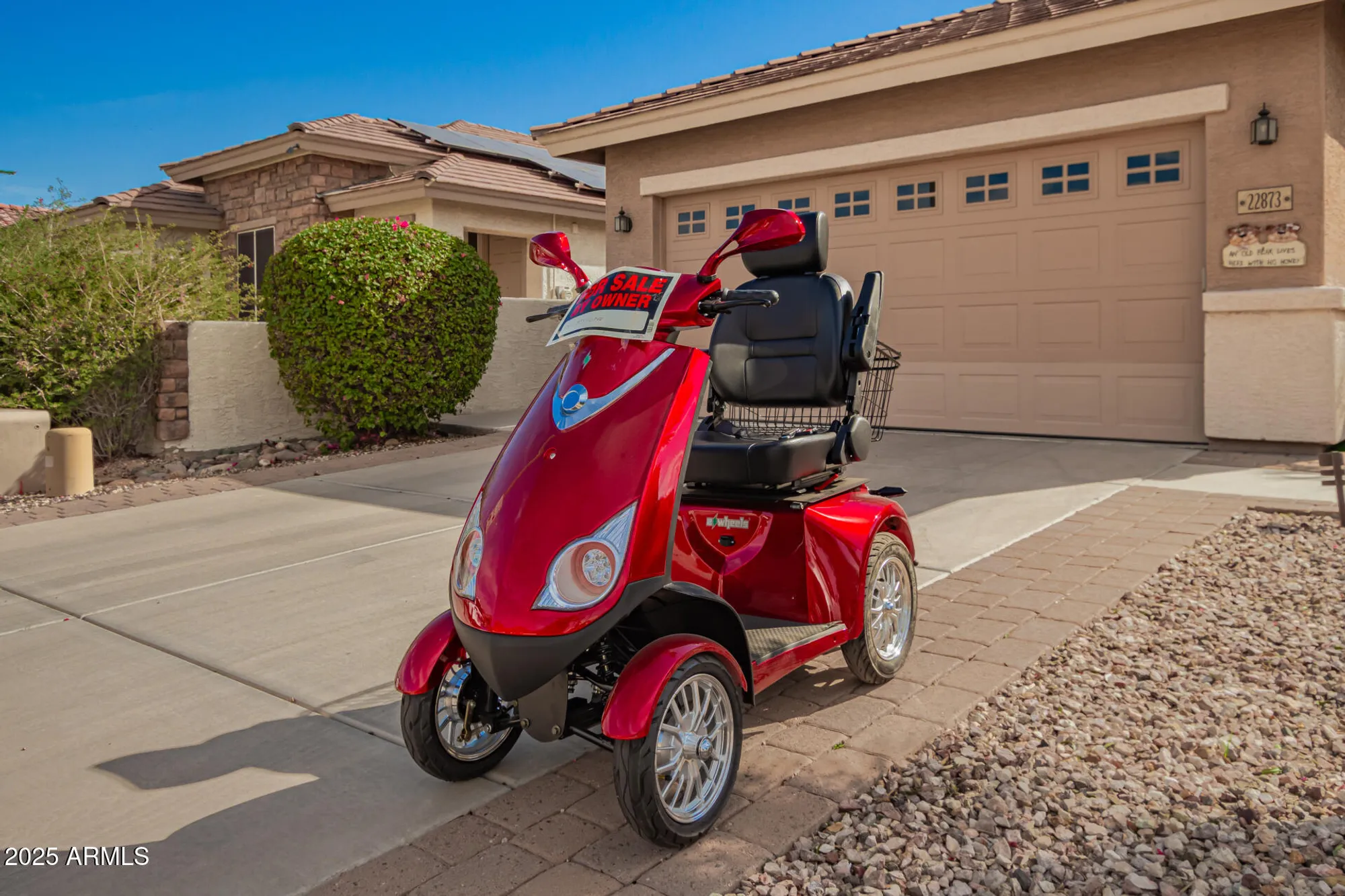 Property Slideshow image 7 of 39 | 22873 w lasso ln, Buckeye, AZ, 85326