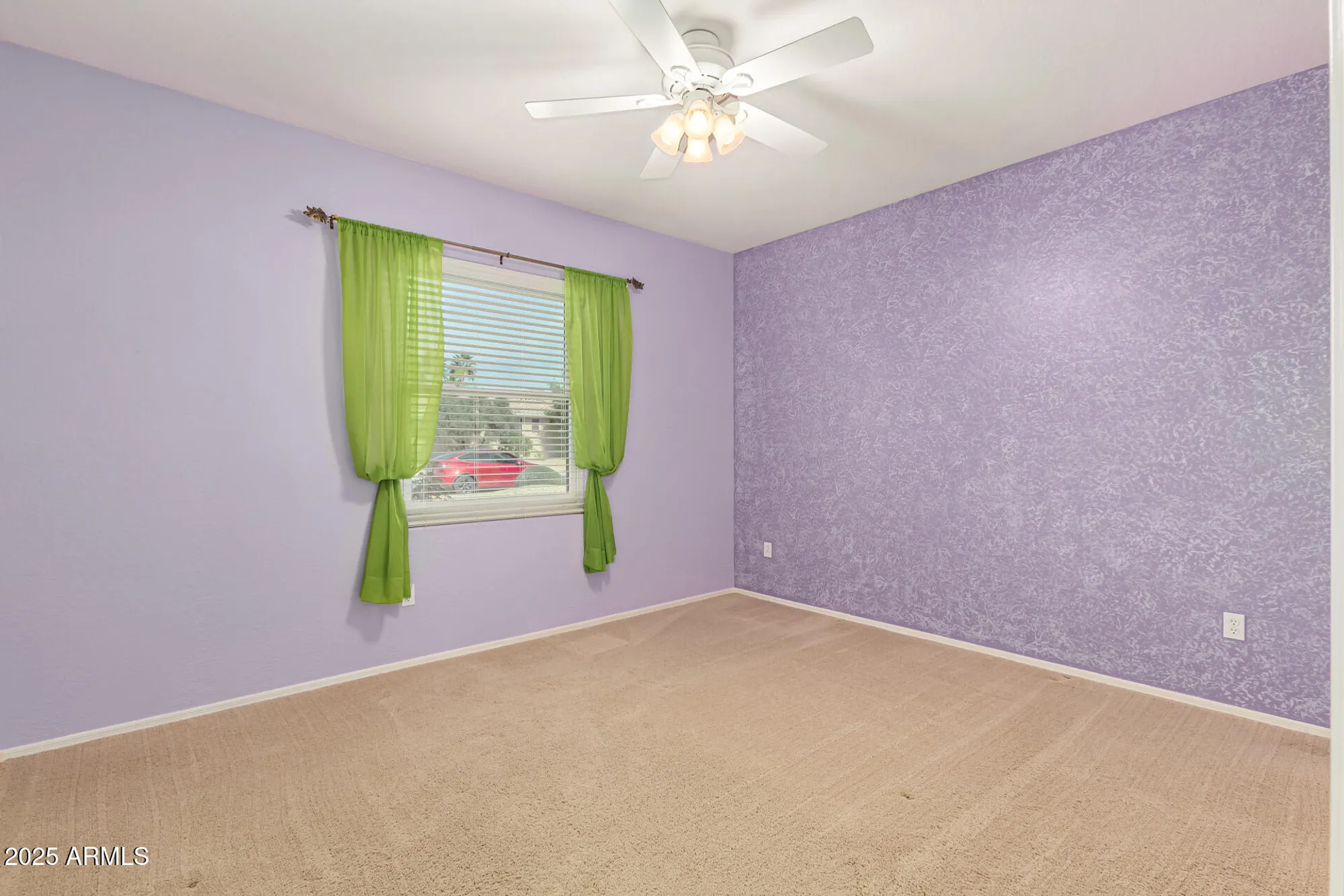 Property Slideshow image 24 of 31 | 20693 n glen canyon dr, Surprise, AZ, 85387