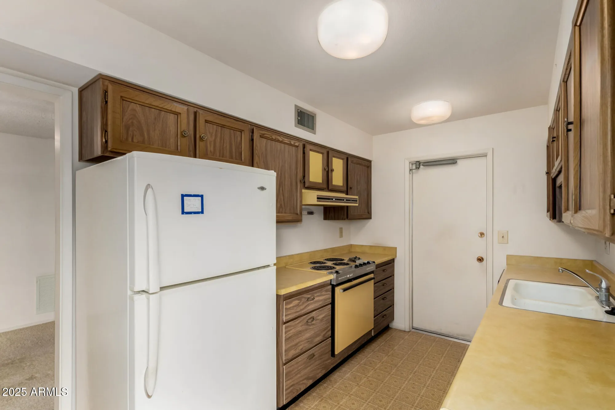 Property Slideshow image 13 of 28 | 17603 n 99th dr, Sun City, AZ, 85373