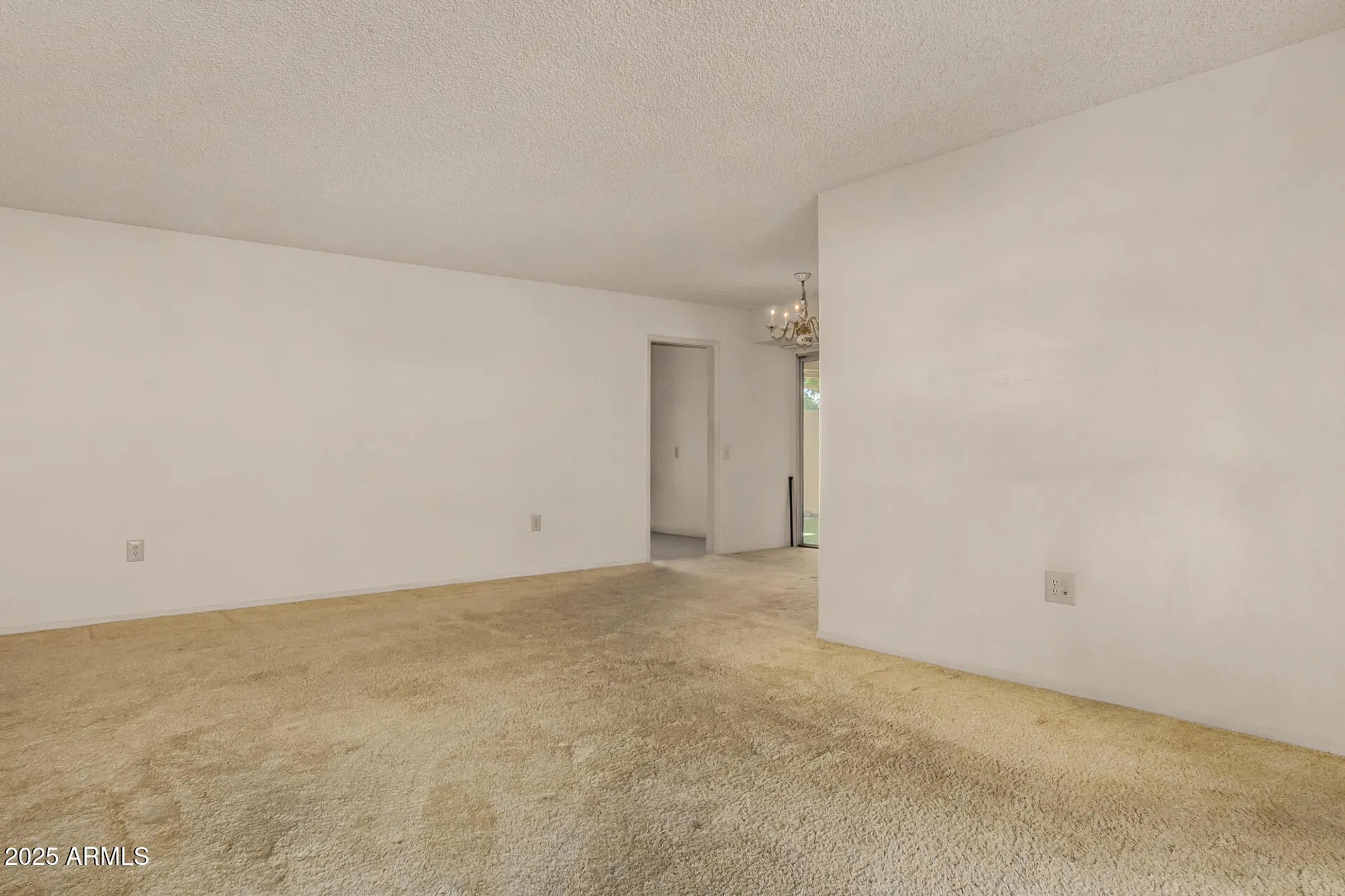 Property Slideshow image 8 of 28 | 17603 n 99th dr, Sun City, AZ, 85373