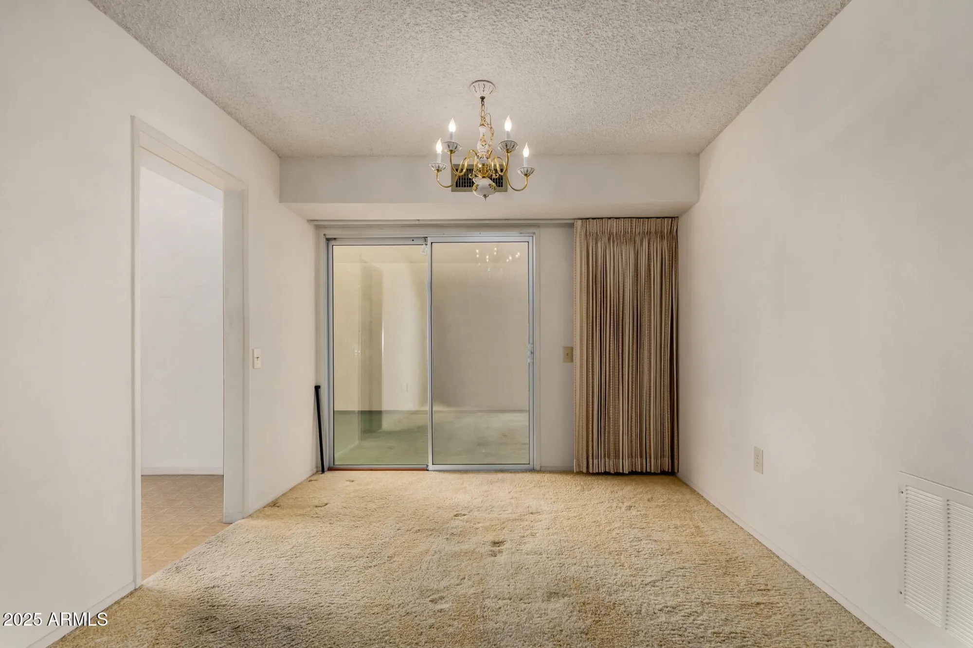 Property Slideshow image 9 of 28 | 17603 n 99th dr, Sun City, AZ, 85373