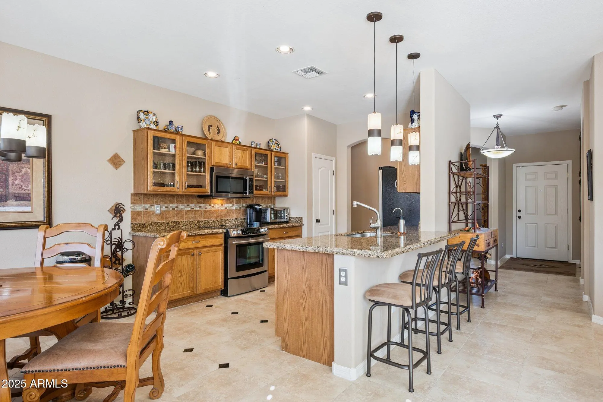 Property Slideshow image 13 of 31 | 3443 e peach tree dr, Chandler, AZ, 85249
