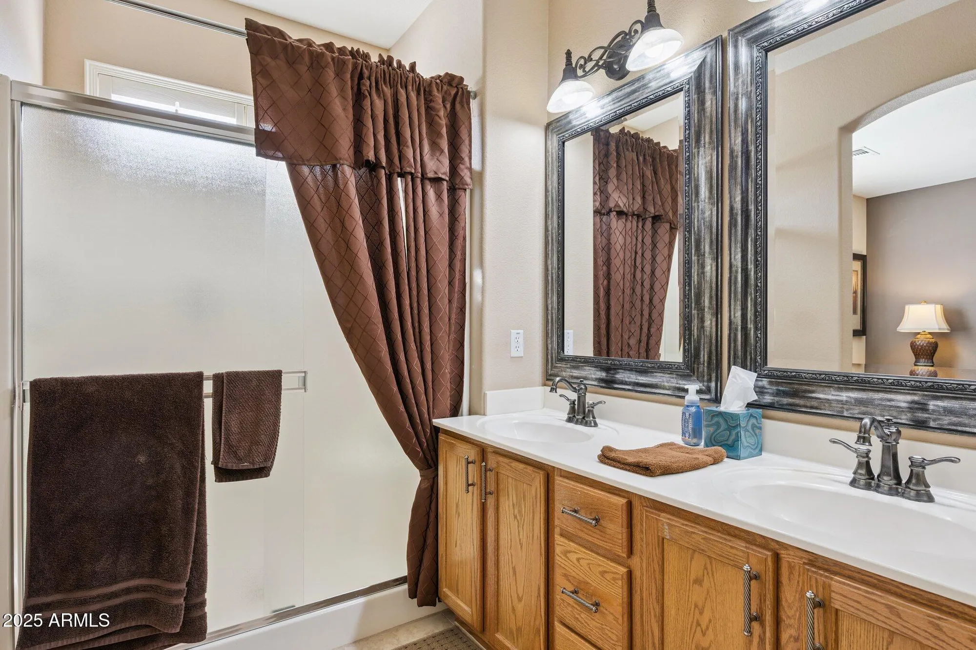 Property Slideshow image 22 of 31 | 3443 e peach tree dr, Chandler, AZ, 85249