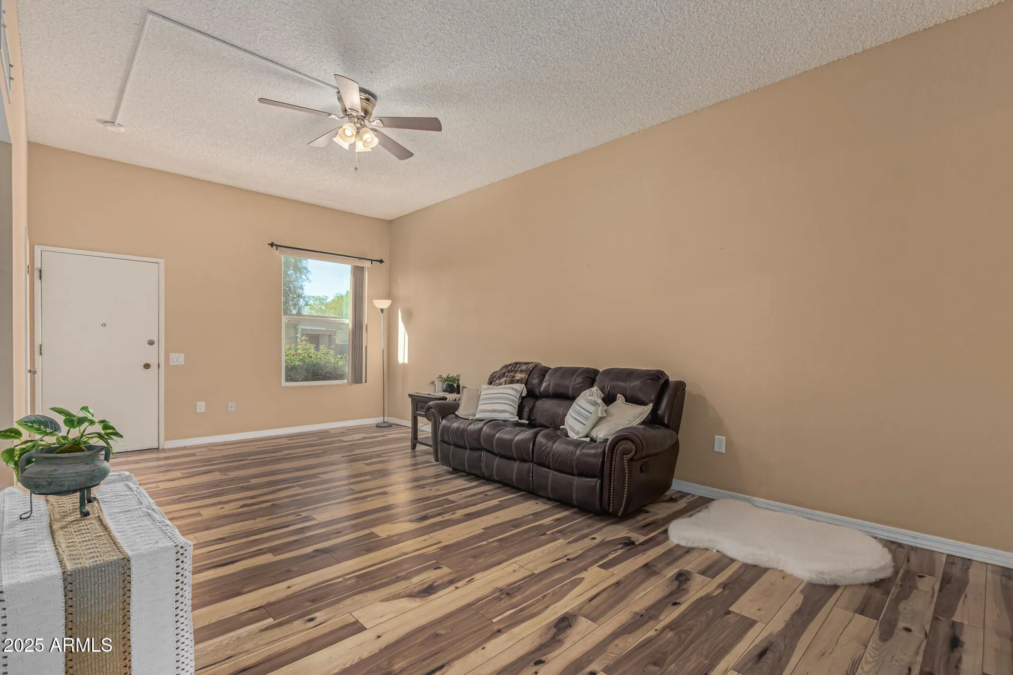 Property Slideshow image 2 of 23 | 10019 w thunderbird blvd, Sun City, AZ, 85351