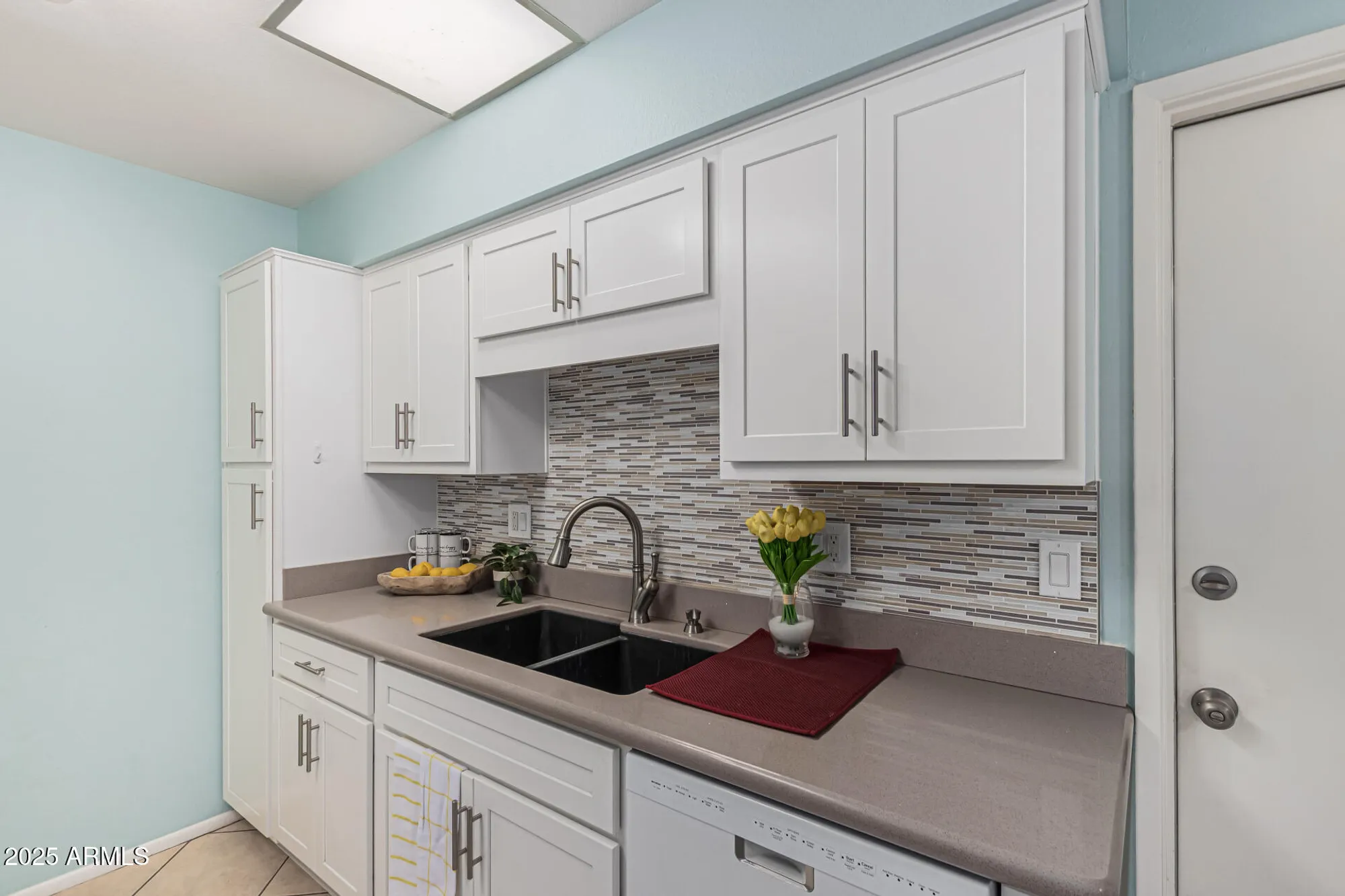 Property Slideshow image 5 of 23 | 10019 w thunderbird blvd, Sun City, AZ, 85351