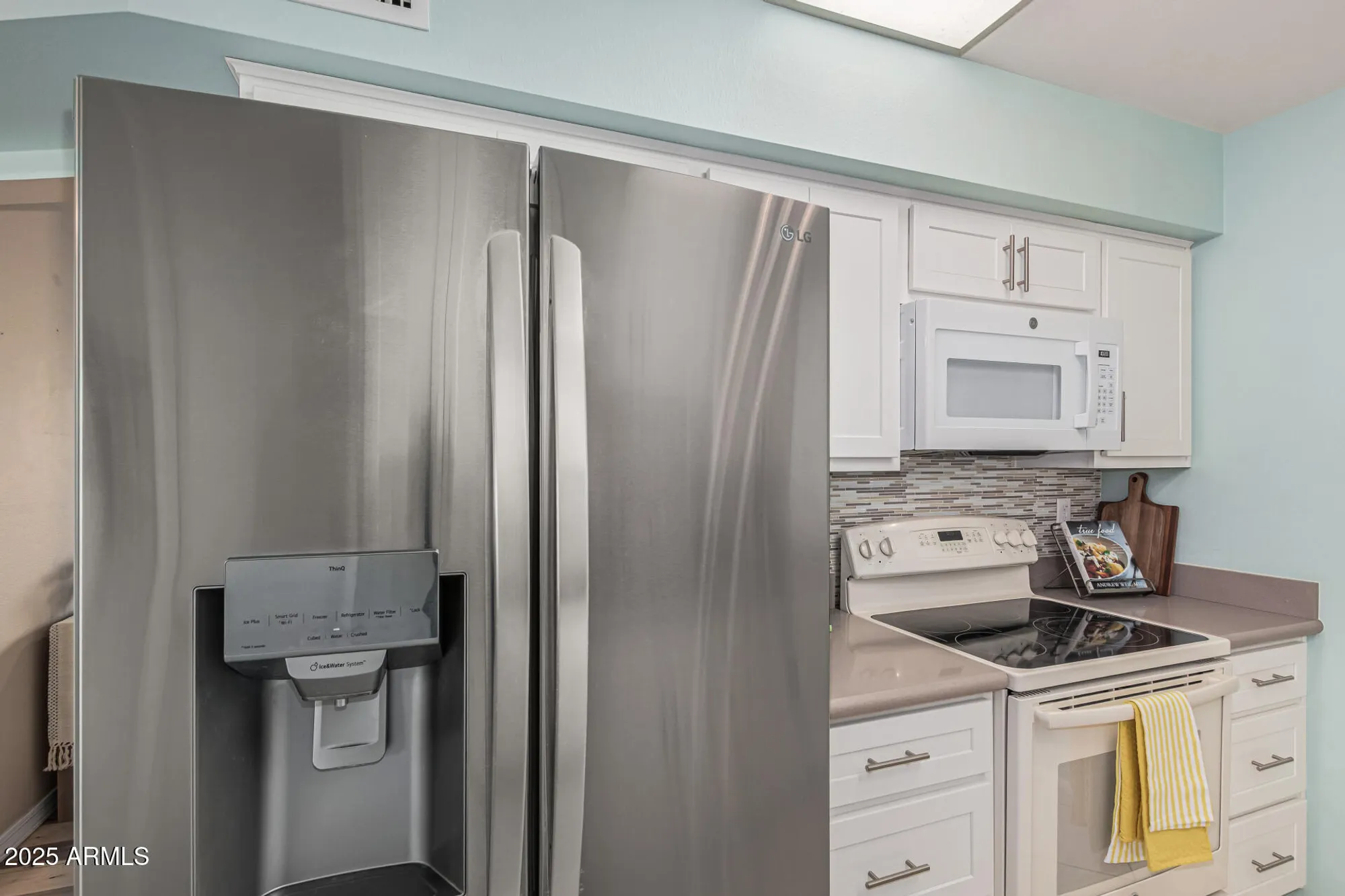 Property Slideshow image 6 of 23 | 10019 w thunderbird blvd, Sun City, AZ, 85351