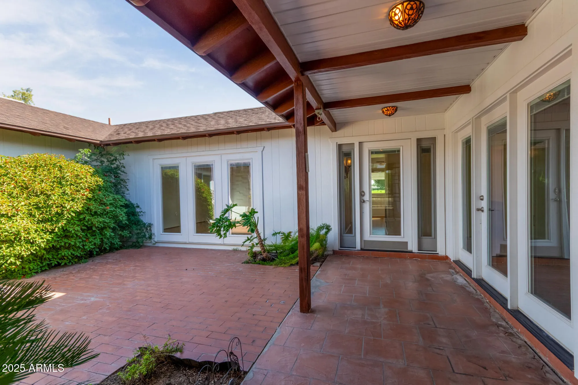 Property Slideshow image 5 of 35 | 9815 n 103rd ave, Sun City, AZ, 85351