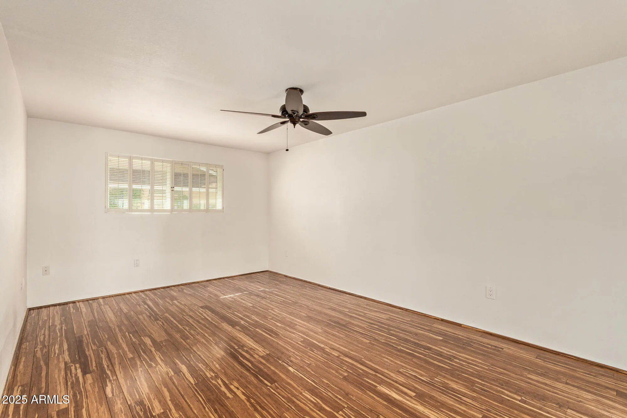 Property Slideshow image 13 of 35 | 9815 n 103rd ave, Sun City, AZ, 85351