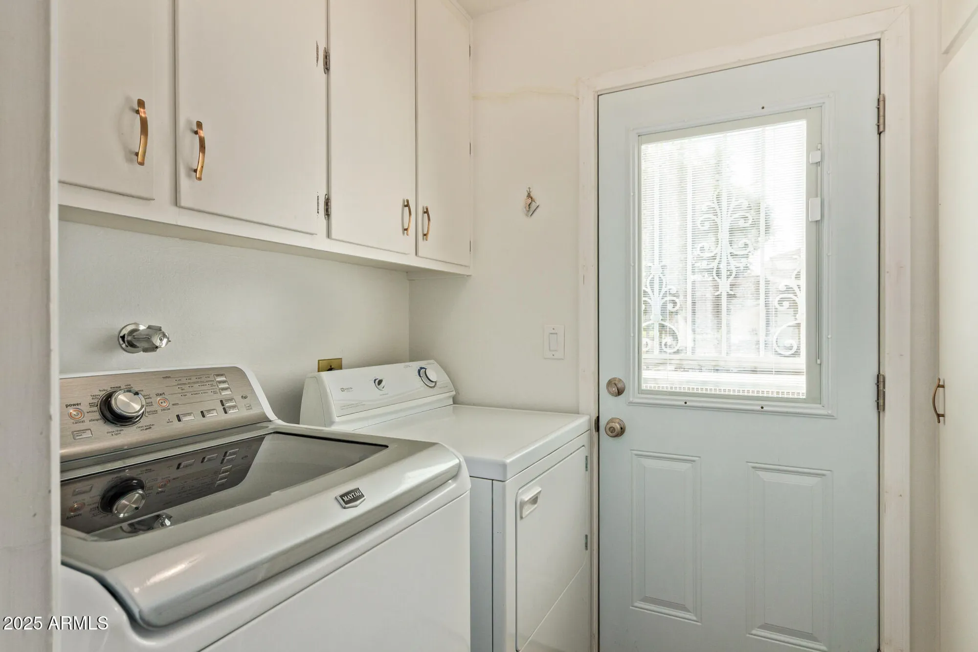 Property Slideshow image 27 of 35 | 9815 n 103rd ave, Sun City, AZ, 85351