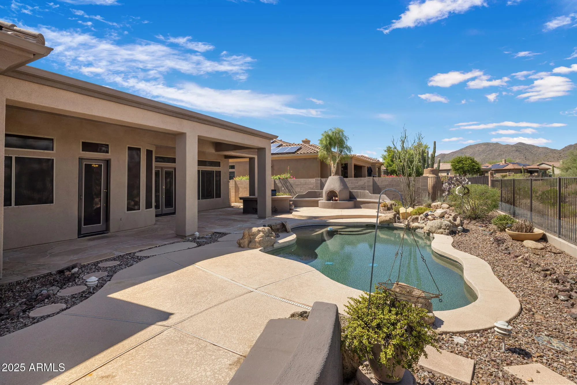 Property Slideshow image 32 of 39 | 40619 n candlewyck ln, Phoenix, AZ, 85086