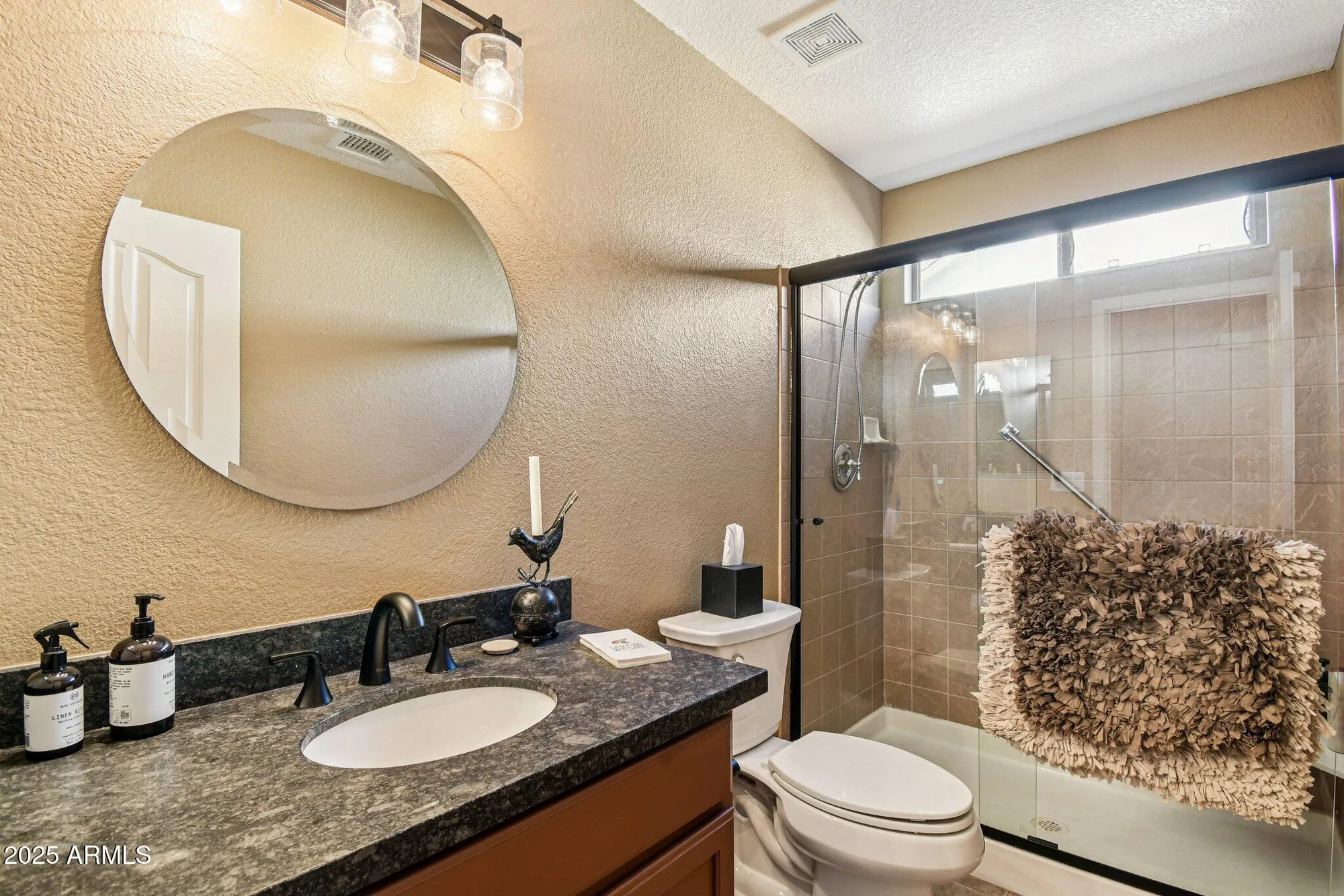 Property Slideshow image 22 of 52 | 15734 w edgemont ave, Goodyear, AZ, 85395