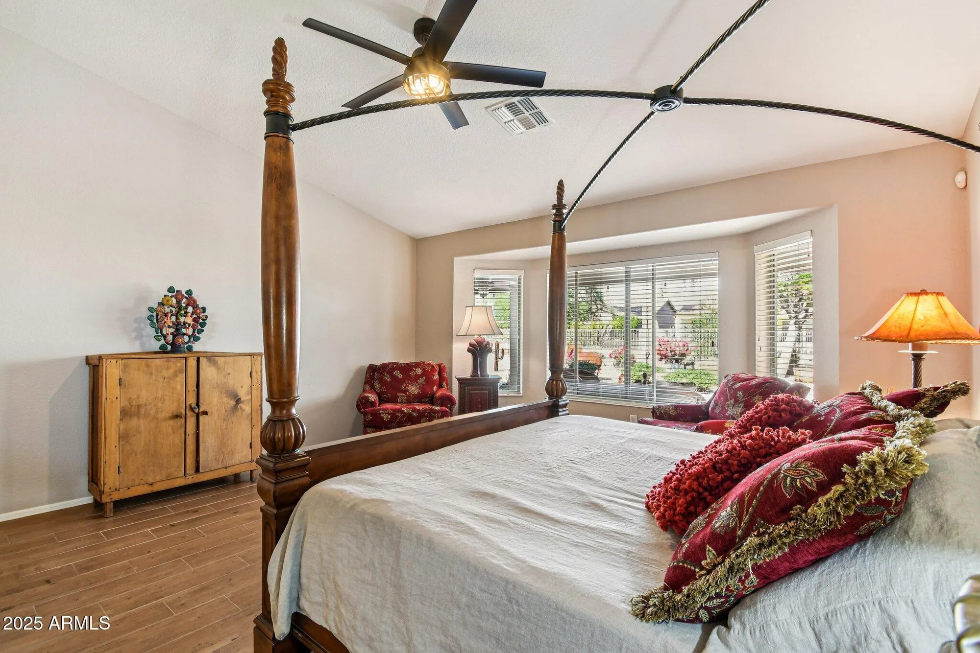 Property Slideshow image 15 of 52 | 15734 w edgemont ave, Goodyear, AZ, 85395