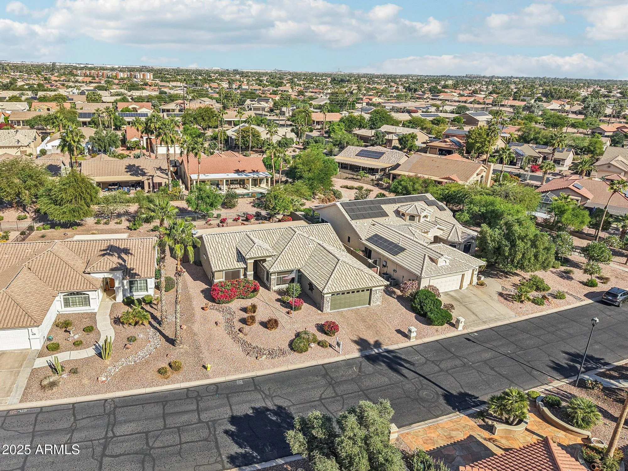 Property Slideshow image 29 of 52 | 15734 w edgemont ave, Goodyear, AZ, 85395