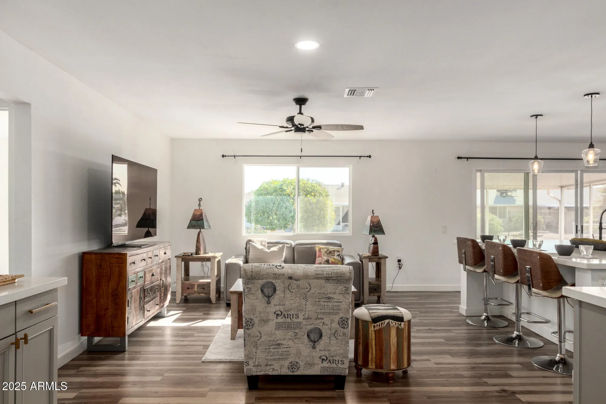 Property Slideshow image 4 of 45 | 12635 n sun valley dr, Sun City, AZ, 85351