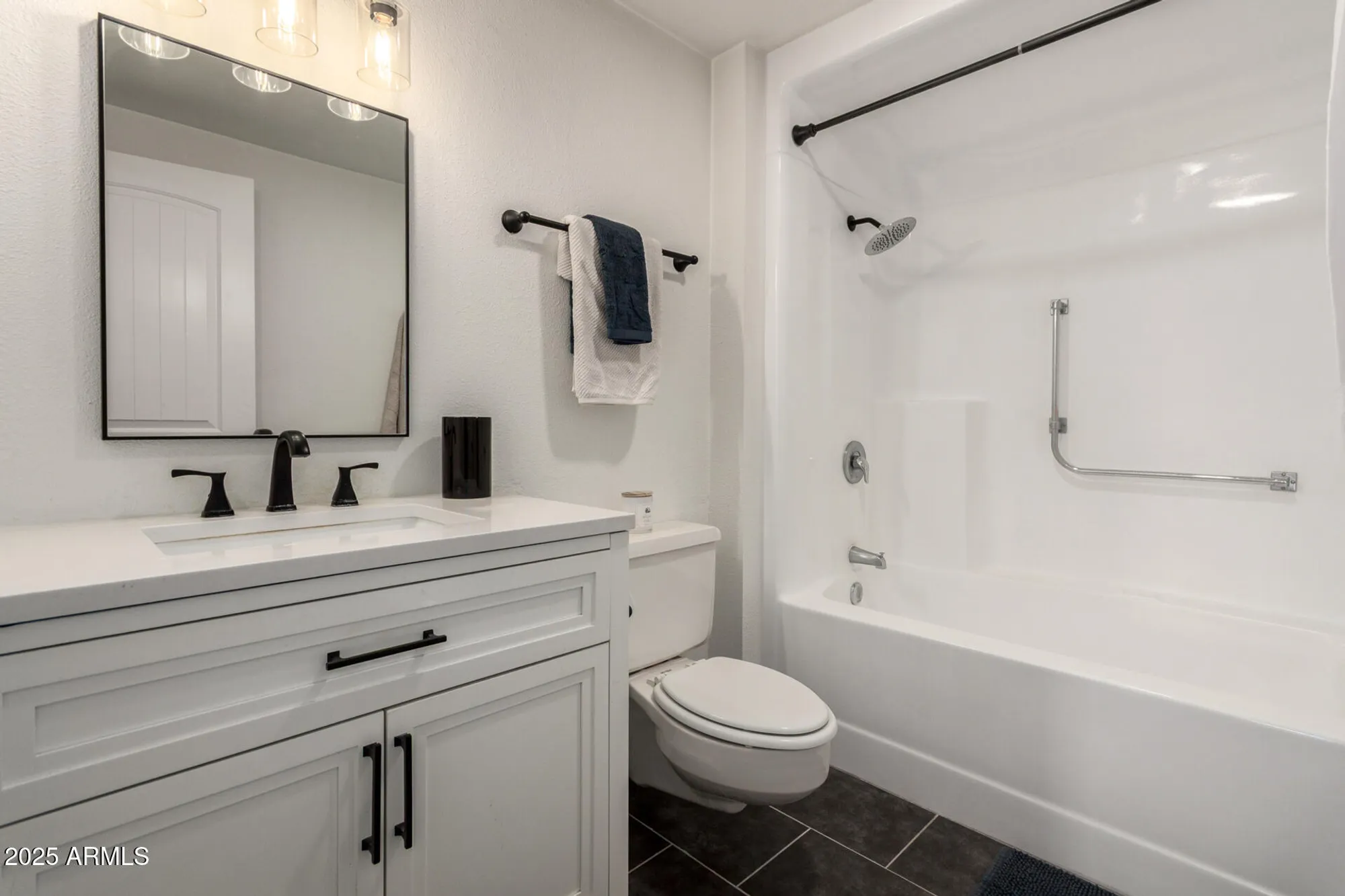 Property Slideshow image 21 of 45 | 12635 n sun valley dr, Sun City, AZ, 85351