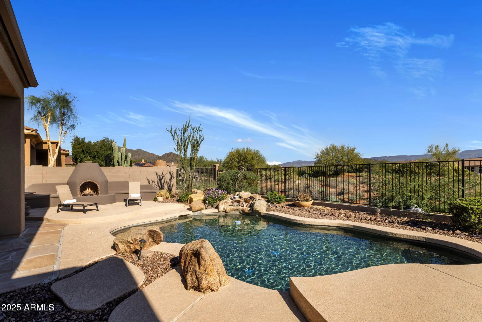 Property Slideshow image 36 of 39 | 40619 n candlewyck ln, Phoenix, AZ, 85086
