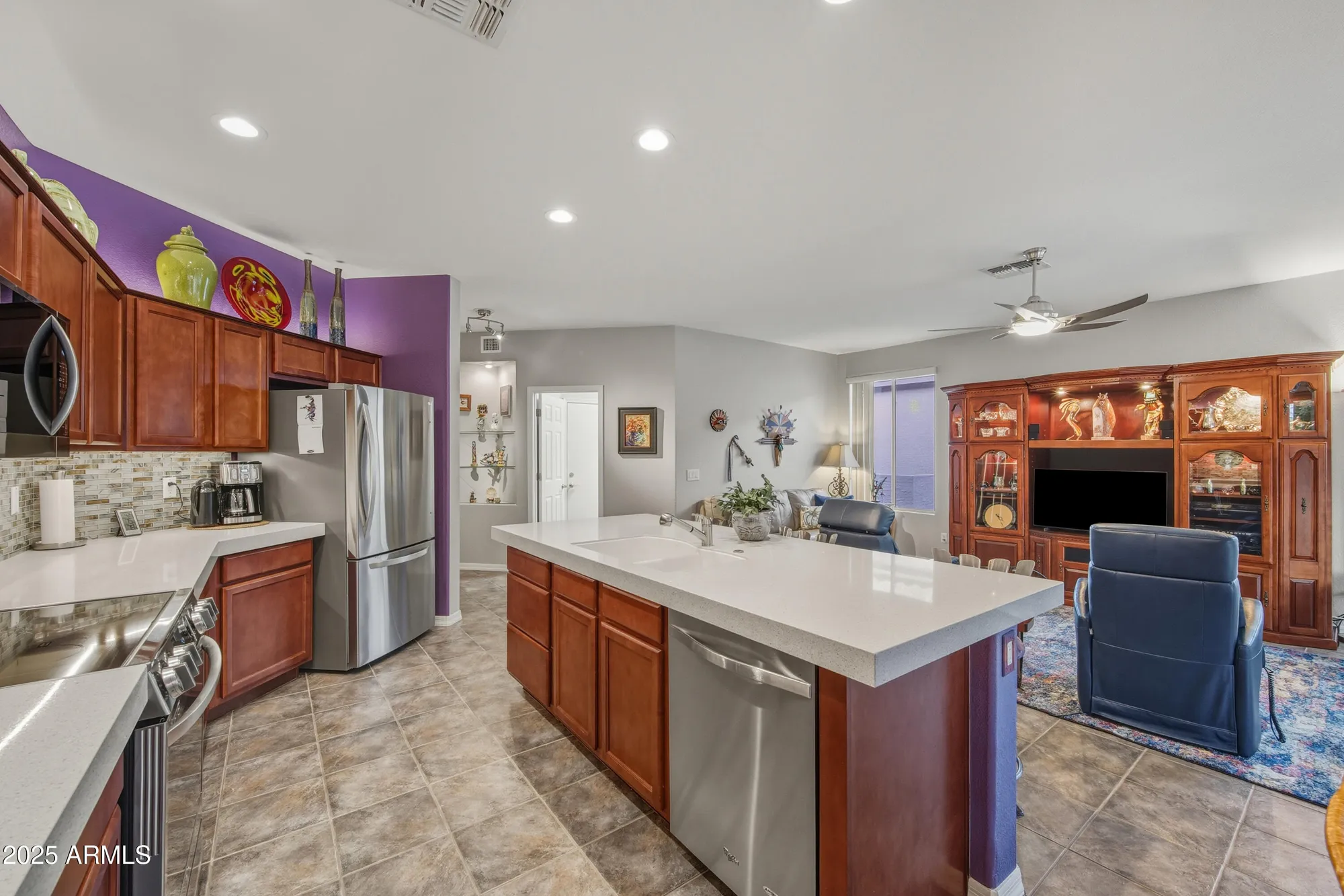 Property Slideshow image 7 of 28 | 4701 e nightingale ln, Gilbert, AZ, 85298