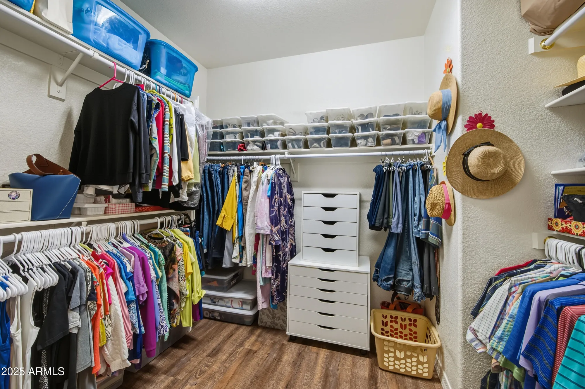 Property Slideshow image 20 of 28 | 4701 e nightingale ln, Gilbert, AZ, 85298