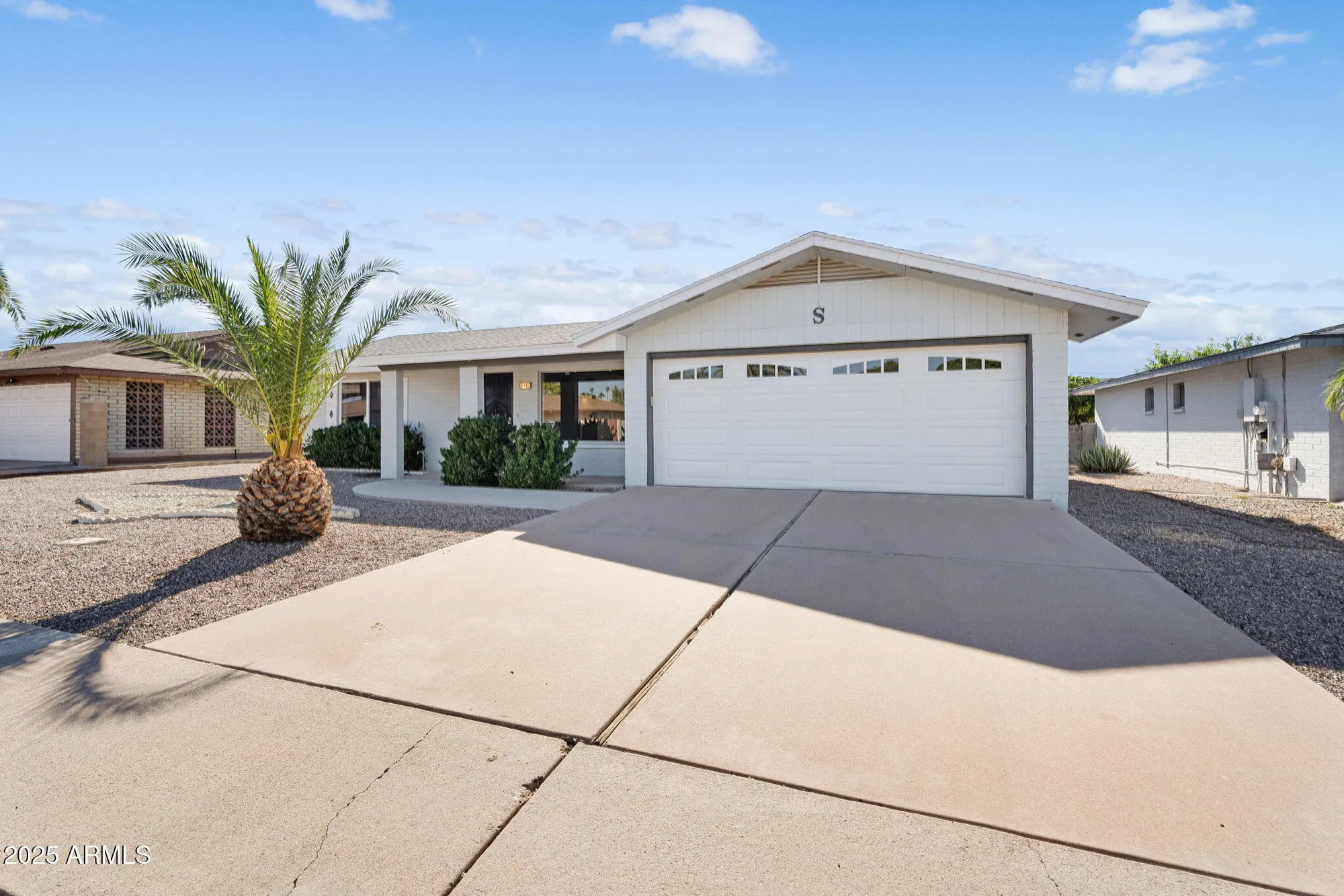 Property Slideshow image 5 of 37 | 4447 e carmel ave, Mesa, AZ, 85206