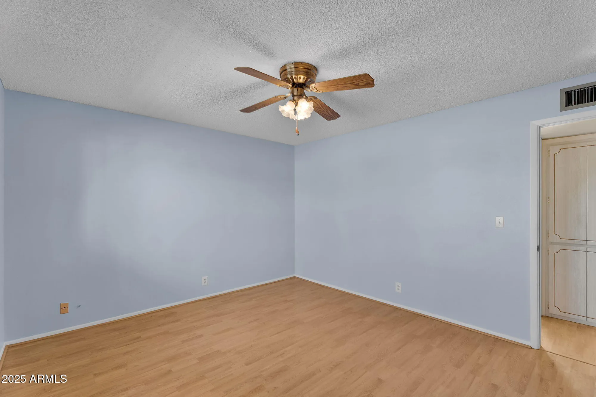 Property Slideshow image 17 of 37 | 4447 e carmel ave, Mesa, AZ, 85206