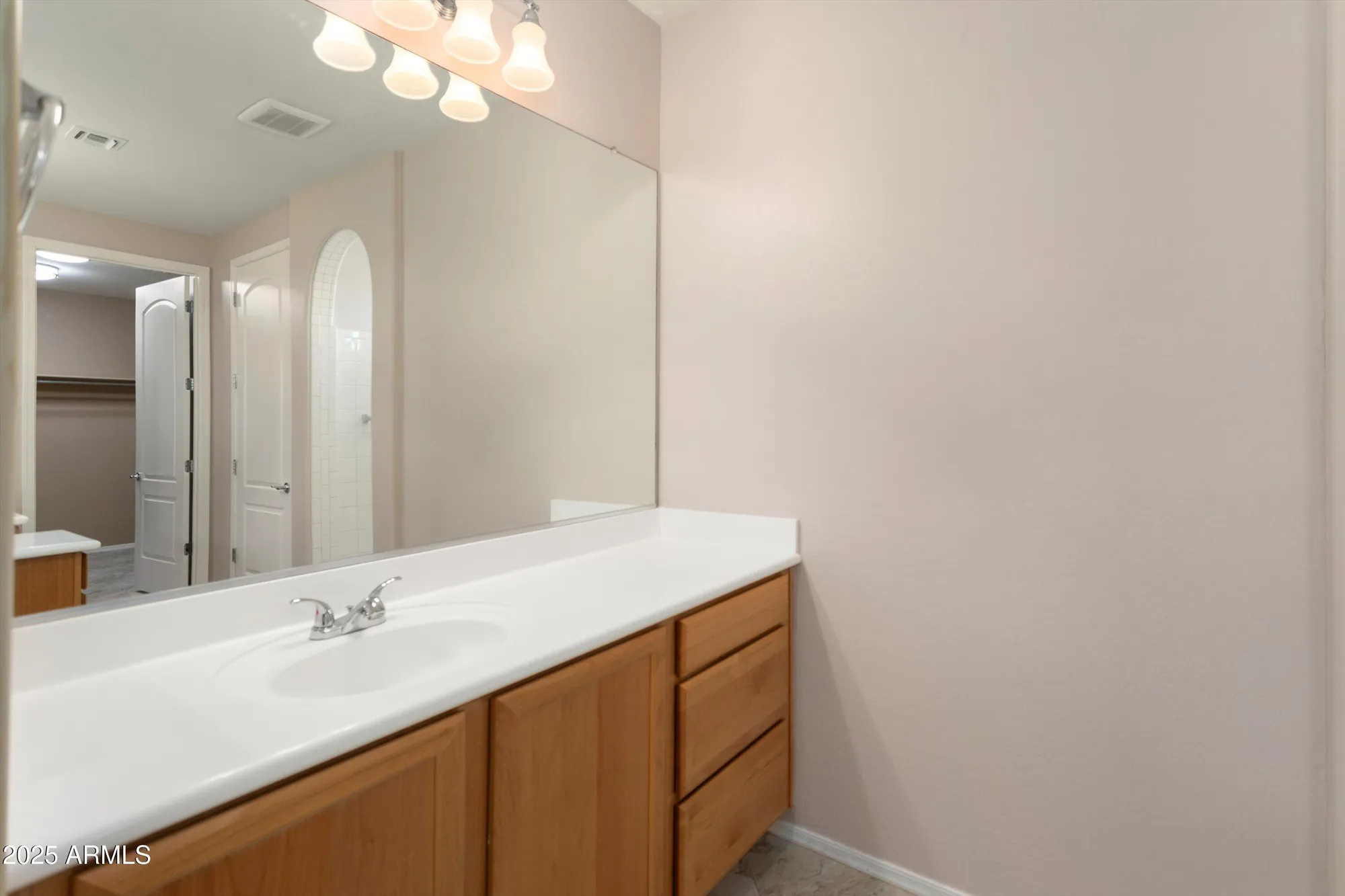 Property Slideshow image 19 of 42 | 26735 w oraibi dr, Buckeye, AZ, 85396