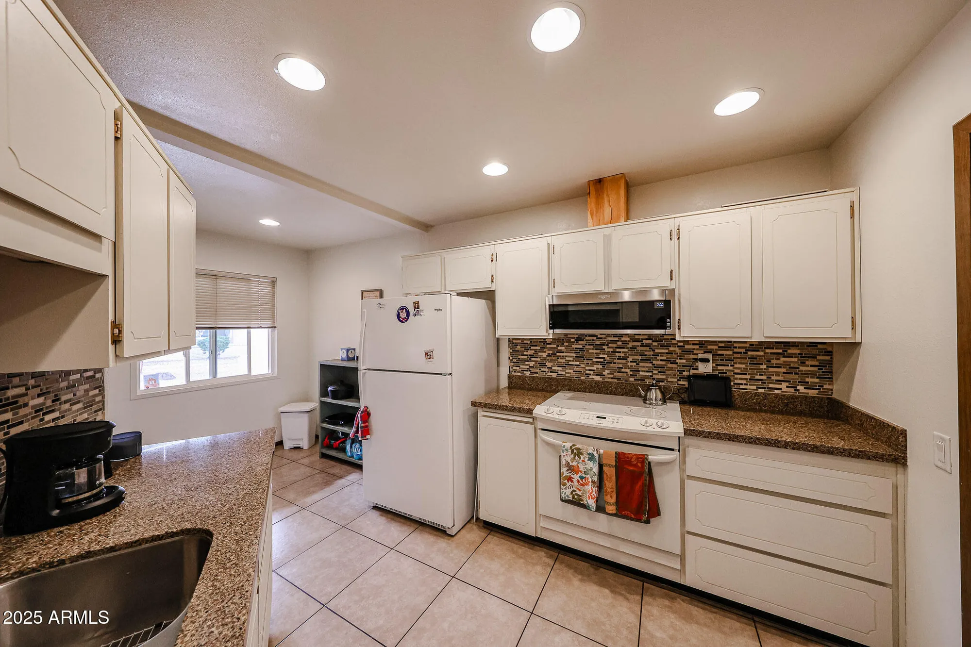Property Slideshow image 13 of 36 | 13833 n 111th ave, Sun City, AZ, 85351
