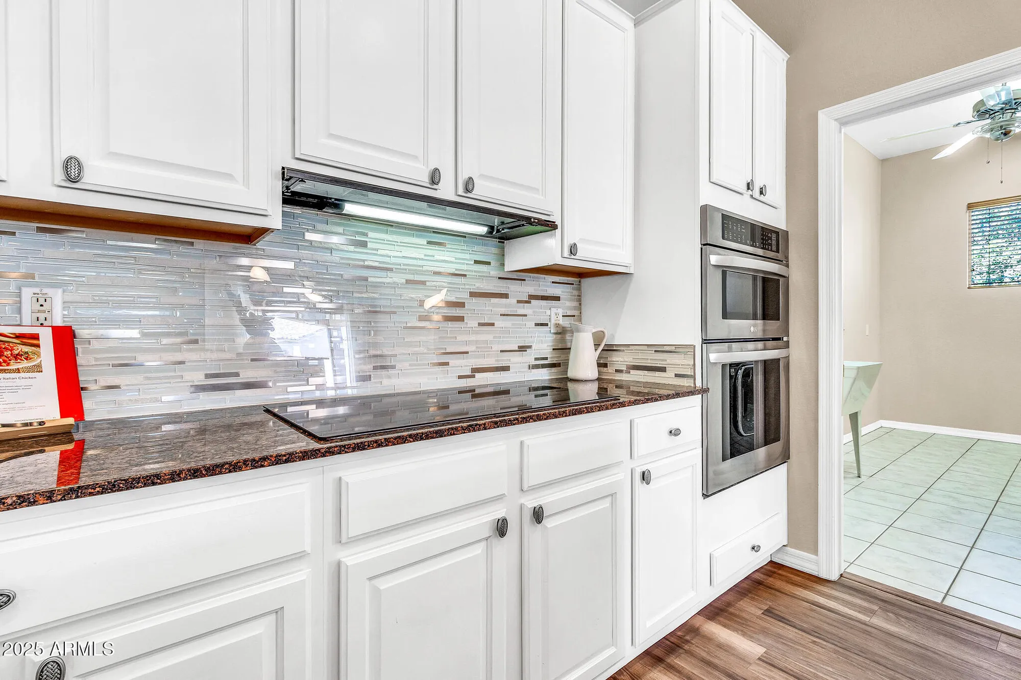 Property Slideshow image 14 of 63 | 4915 s tangerine ln, Gilbert, AZ, 85298