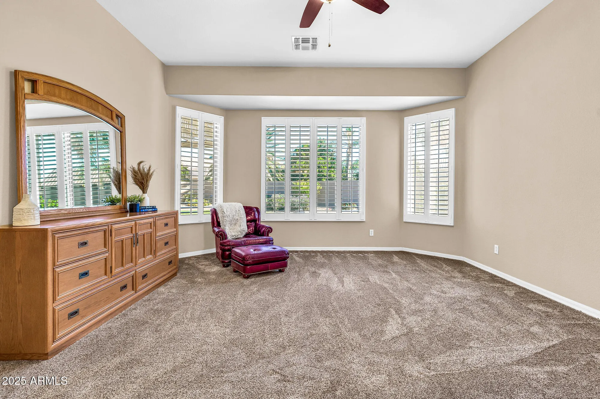 Property Slideshow image 19 of 63 | 4915 s tangerine ln, Gilbert, AZ, 85298
