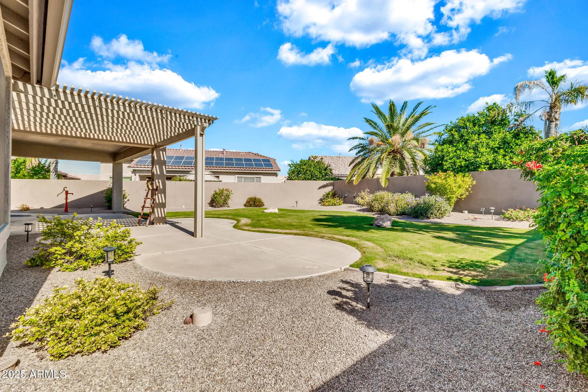 Property Slideshow image 35 of 63 | 4915 s tangerine ln, Gilbert, AZ, 85298