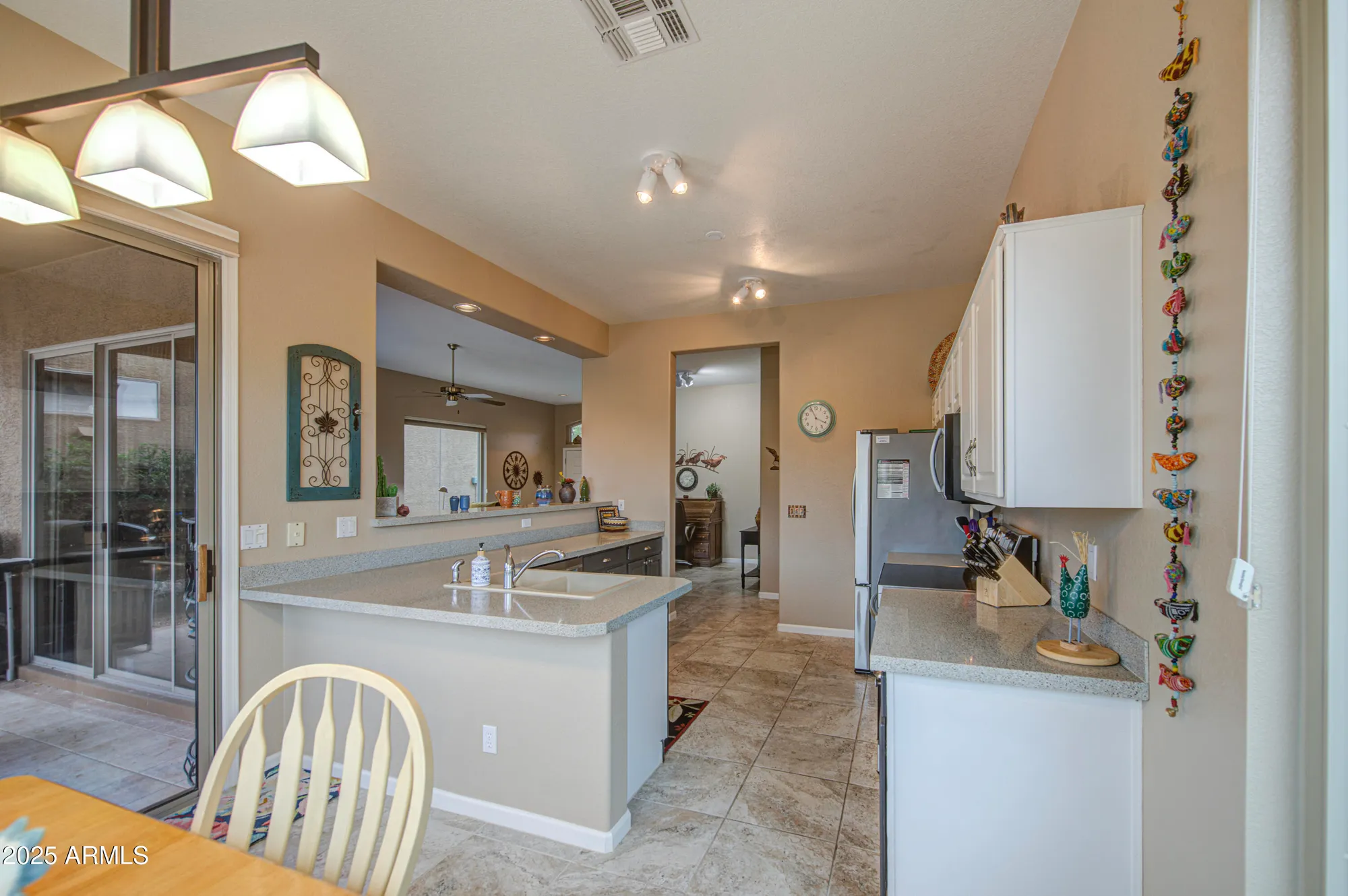 Property Slideshow image 9 of 35 | 7164 e canyon wren dr, Gold Canyon, AZ, 85118