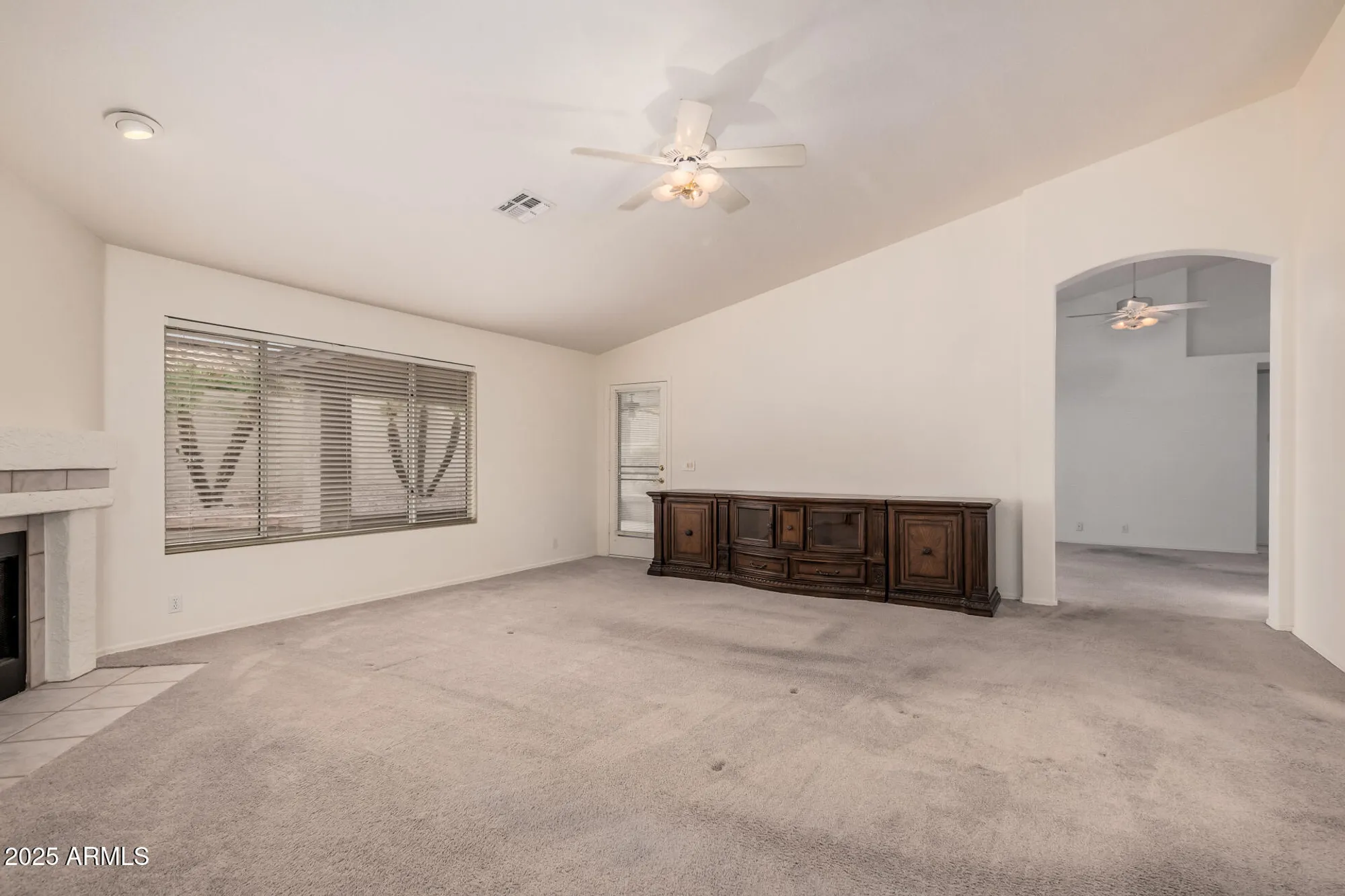 Property Slideshow image 12 of 23 | 8664 w marco polo rd, Peoria, AZ, 85382