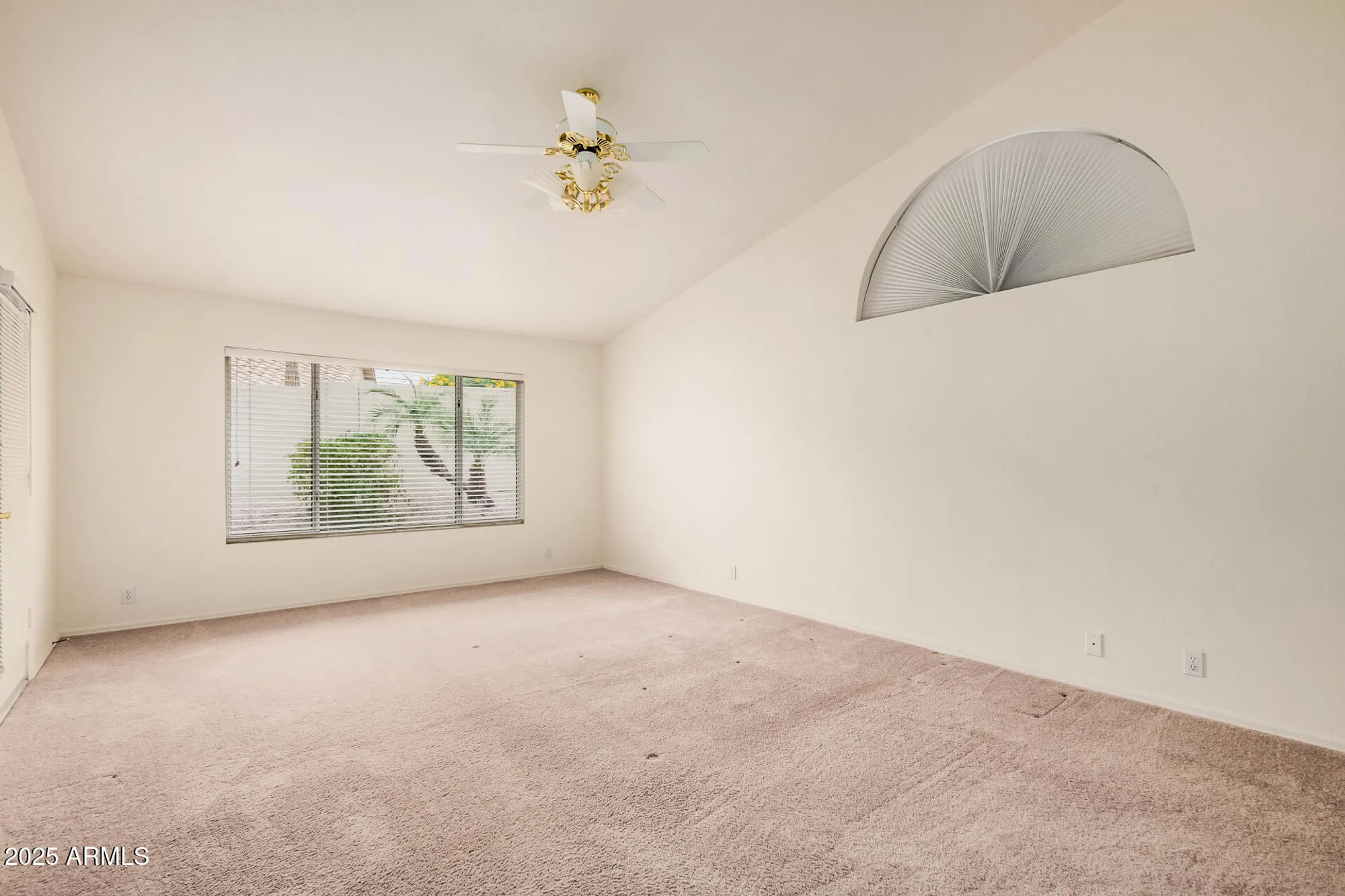 Property Slideshow image 18 of 23 | 8664 w marco polo rd, Peoria, AZ, 85382
