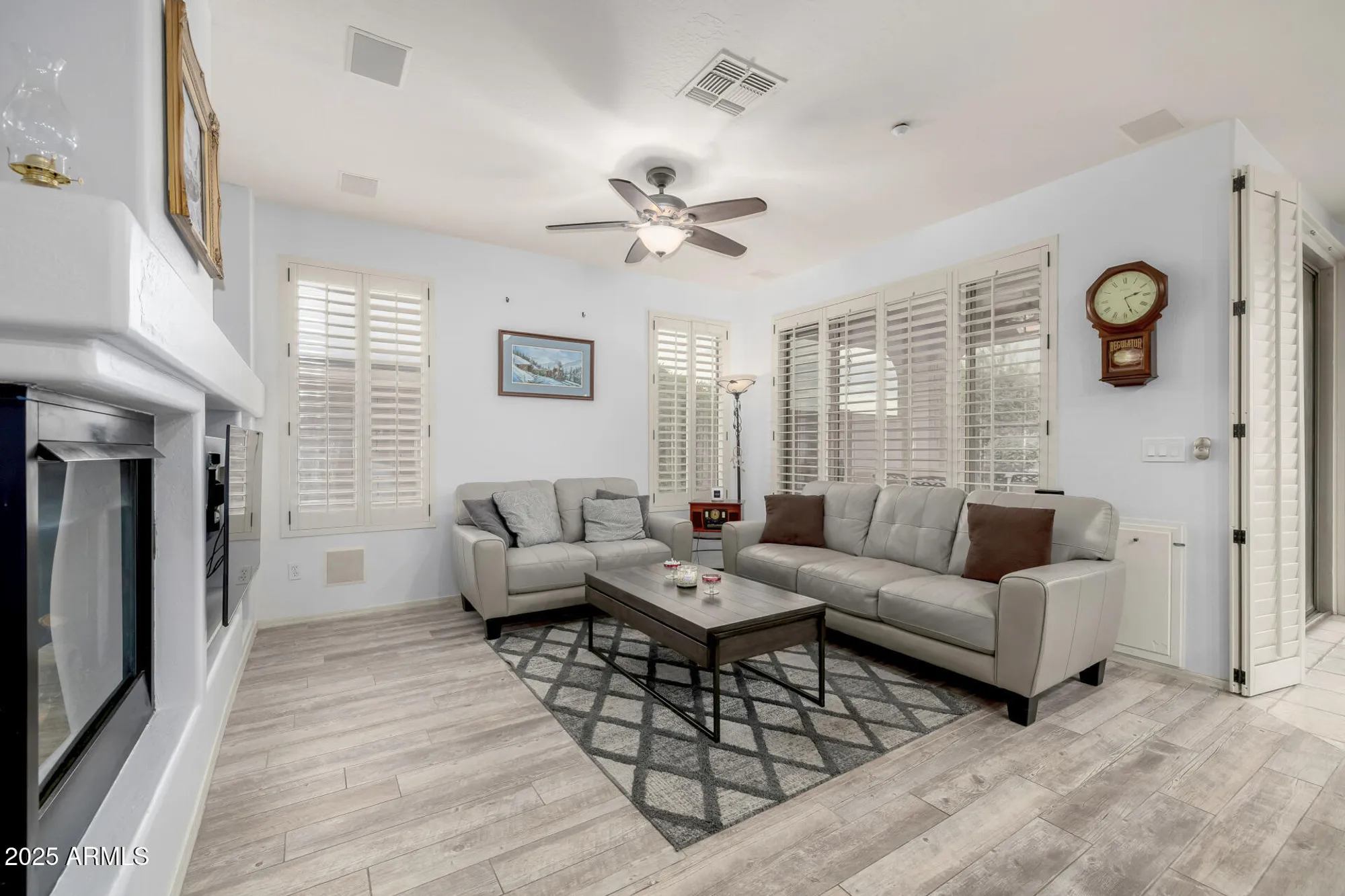 Property Slideshow image 8 of 38 | 41836 n mill creek way way, Anthem, AZ, 85086