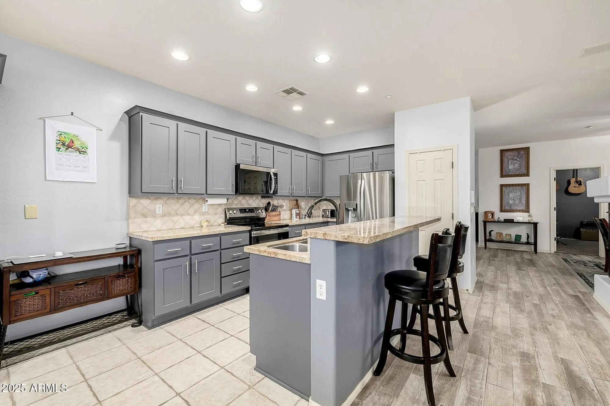 Property Slideshow image 12 of 38 | 41836 n mill creek way way, Anthem, AZ, 85086