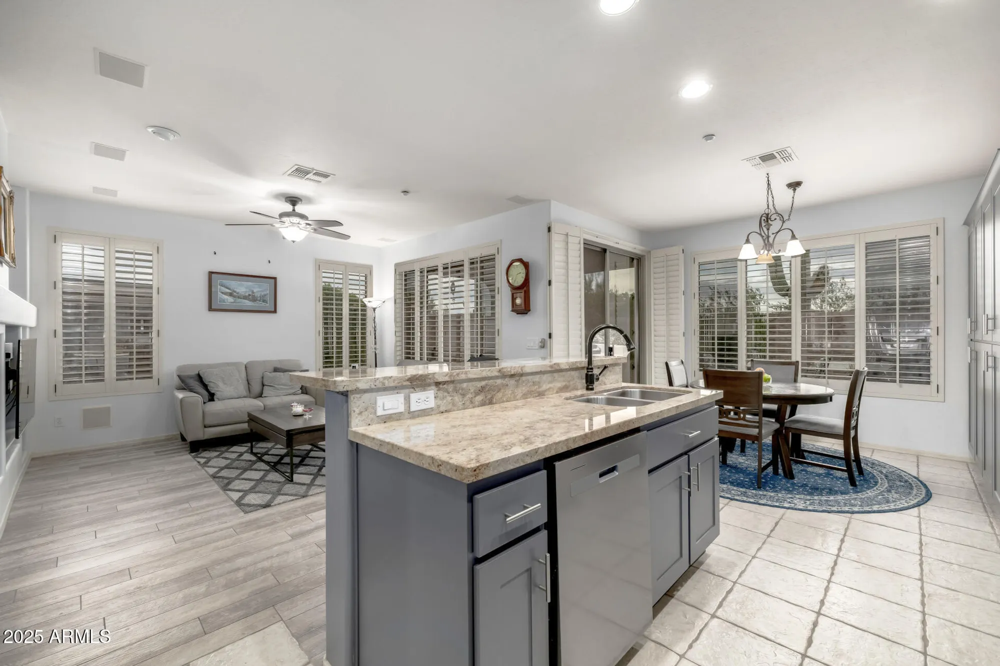 Property Slideshow image 14 of 38 | 41836 n mill creek way way, Anthem, AZ, 85086