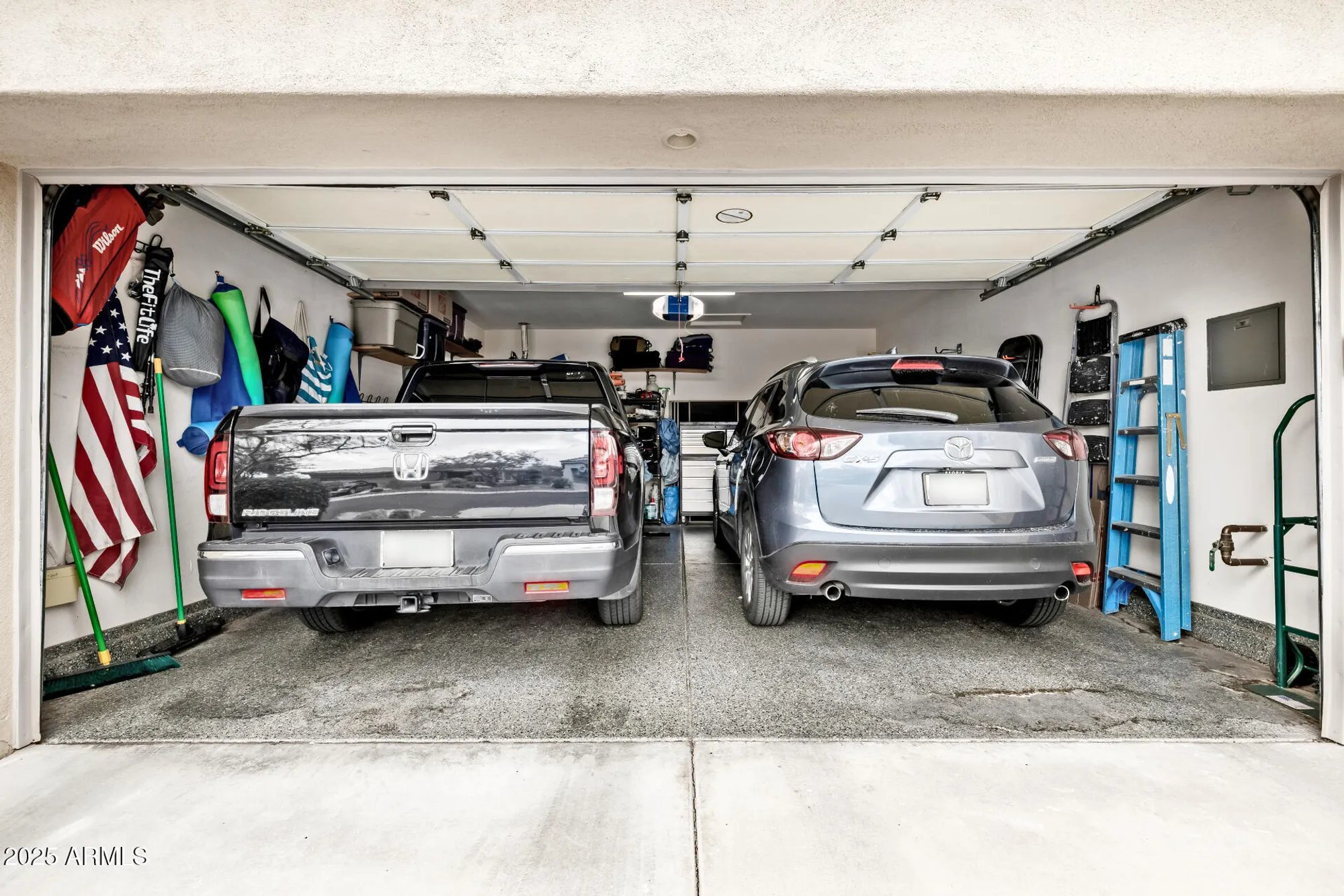 Property Slideshow image 24 of 38 | 41836 n mill creek way way, Anthem, AZ, 85086